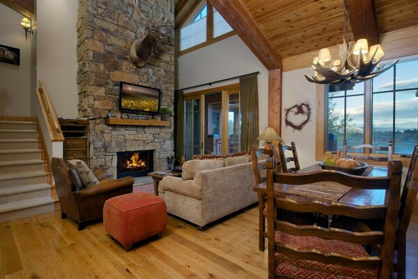 Living Room & Dining Room