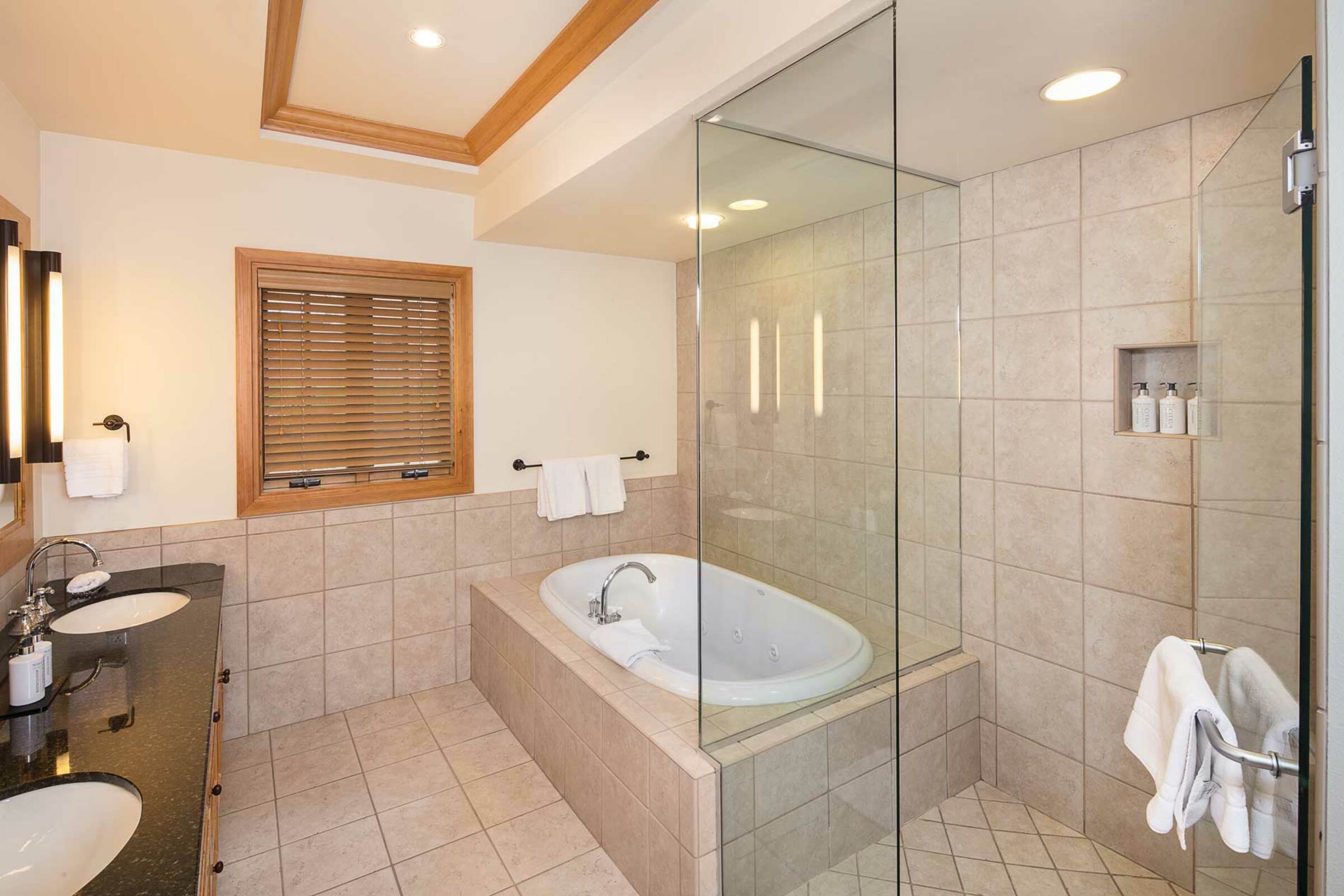 Master Ensuite Bathroom