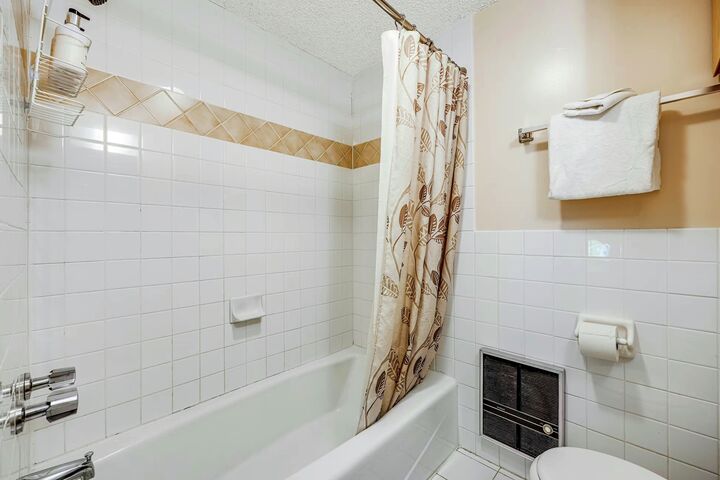 White Ridge A3 - Master Ensuite Bathroom
