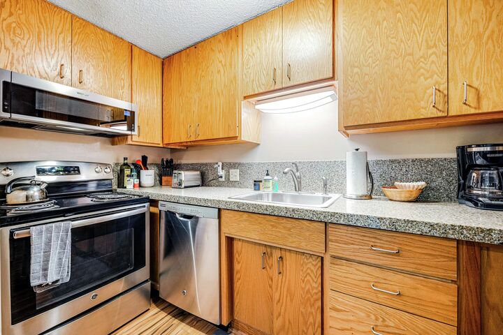 White Ridge A3 - Kitchen