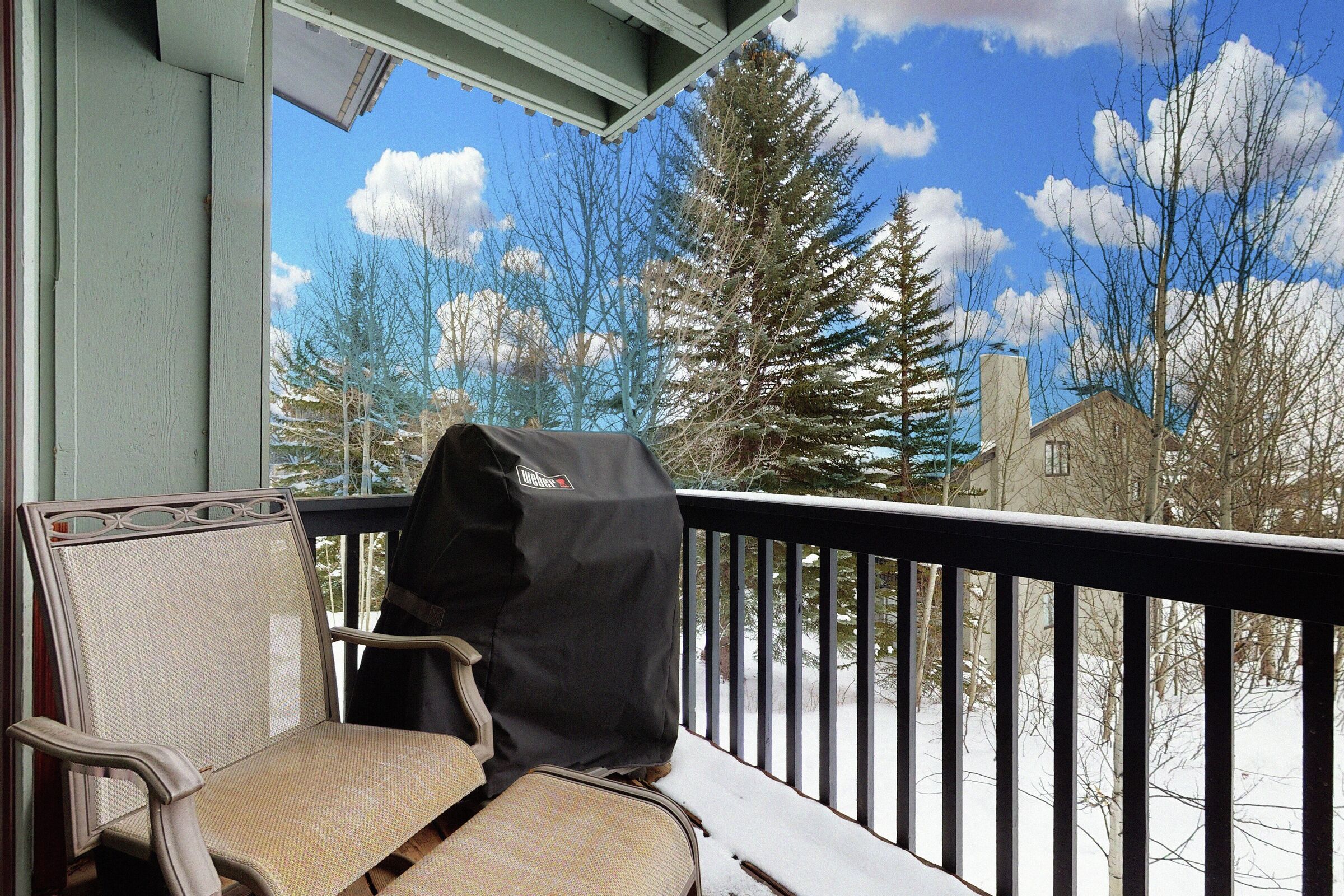 Balcony with BBQ