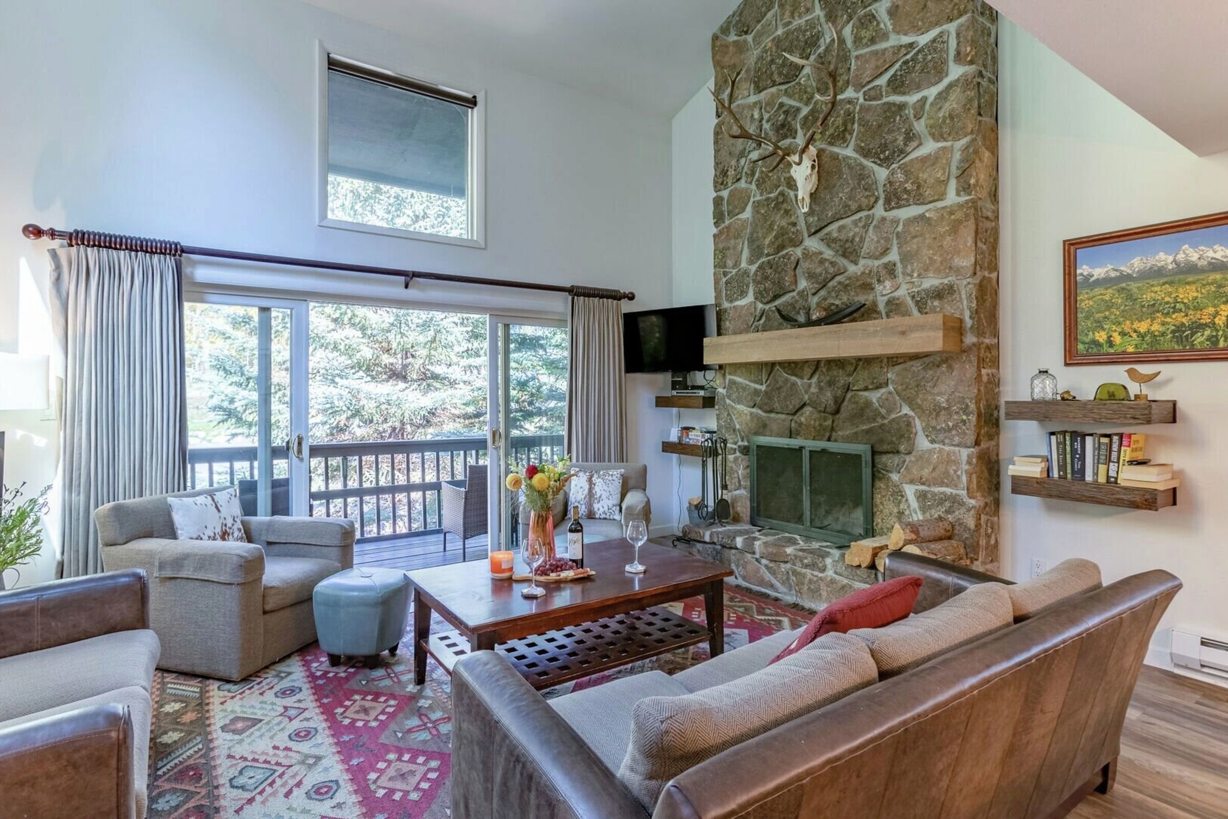 Four Seasons 1 #8 - Living Room