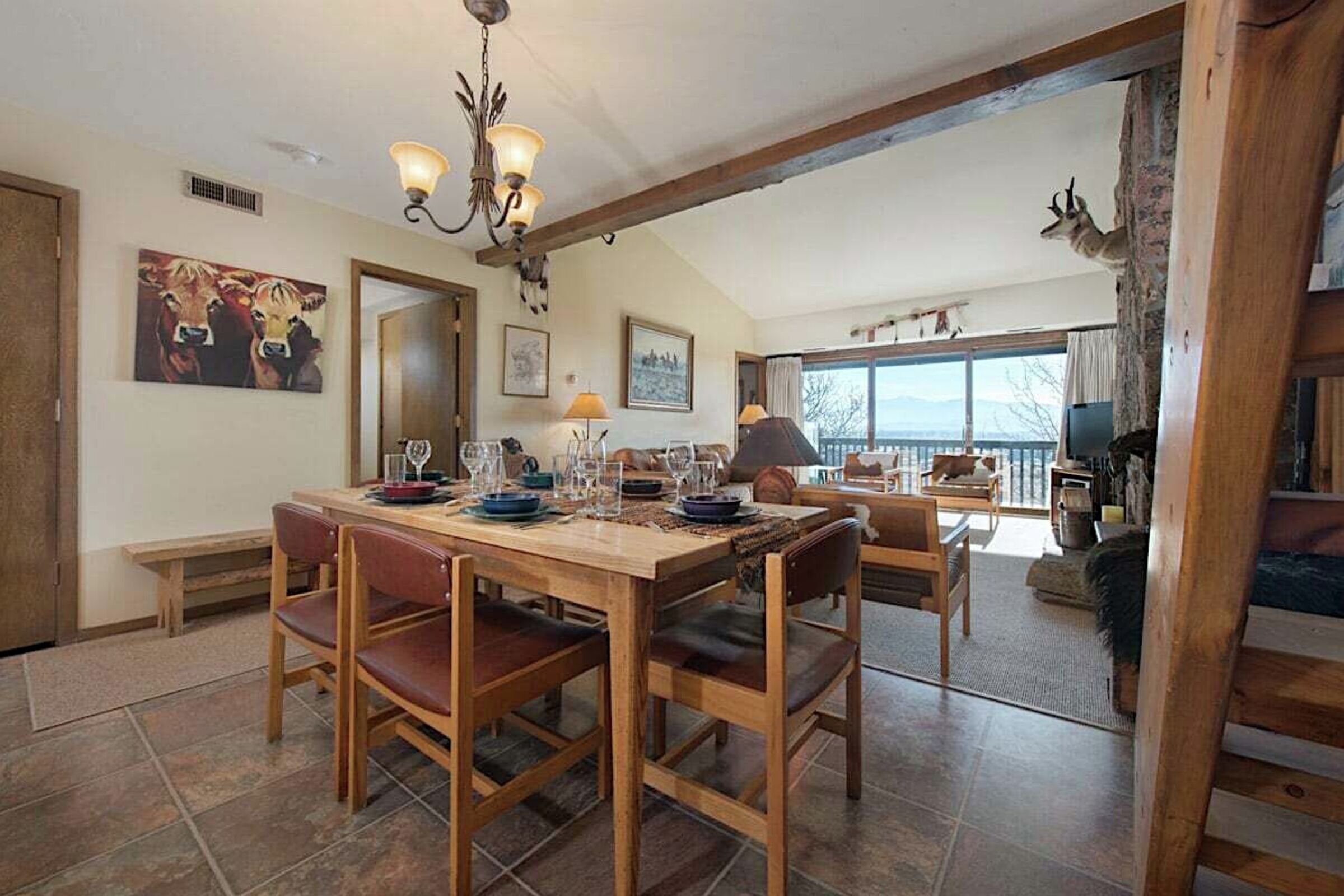 Whiteridge A4 - Dining Room