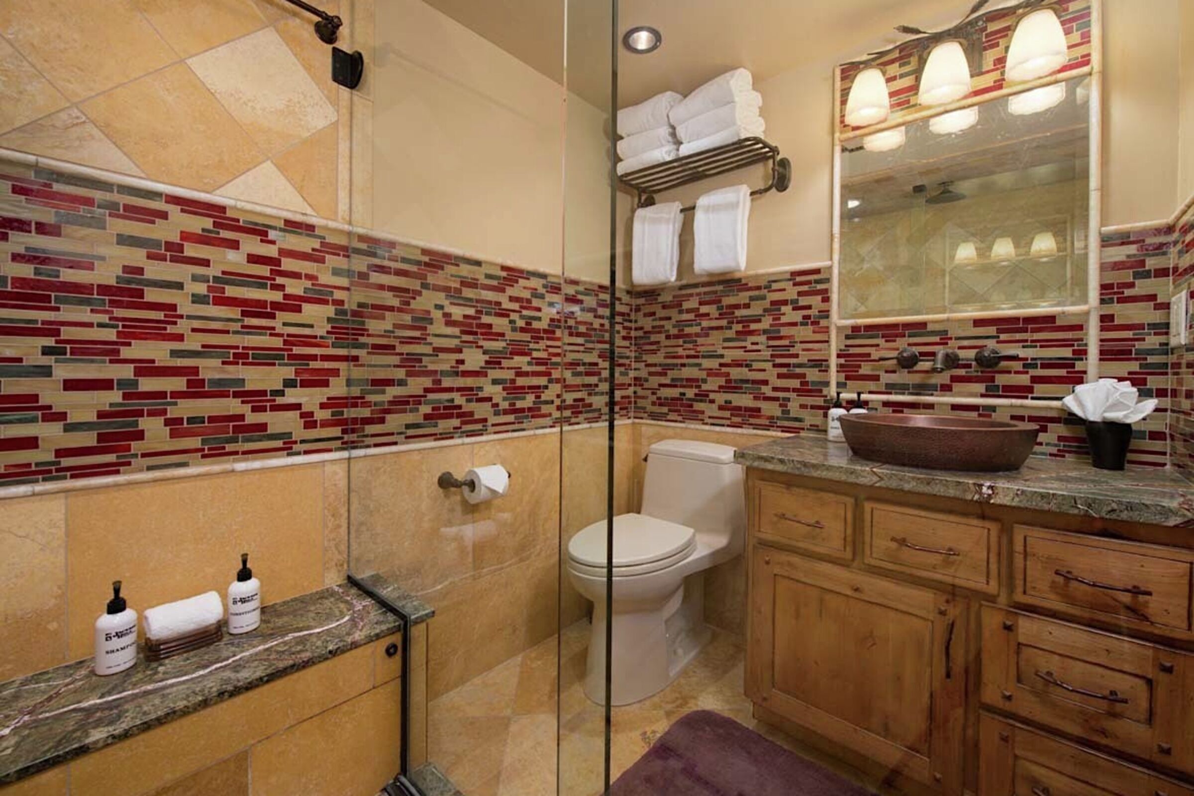 Whiteridge B3 - Master Ensuite Bathroom