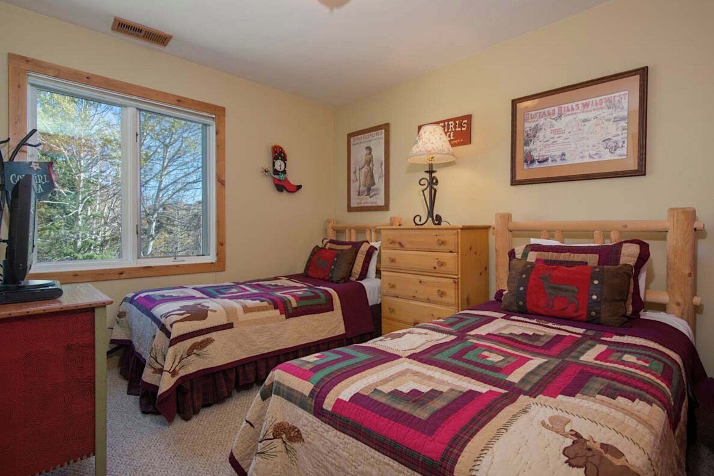 Whiteridge B3 - Bedroom