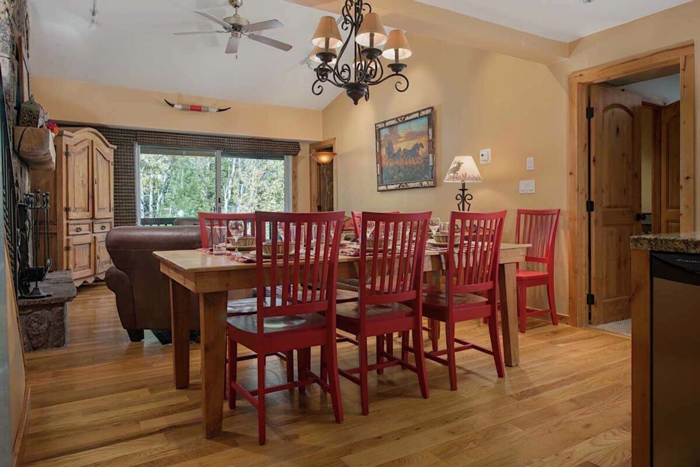 Whiteridge B3 - Dining Room
