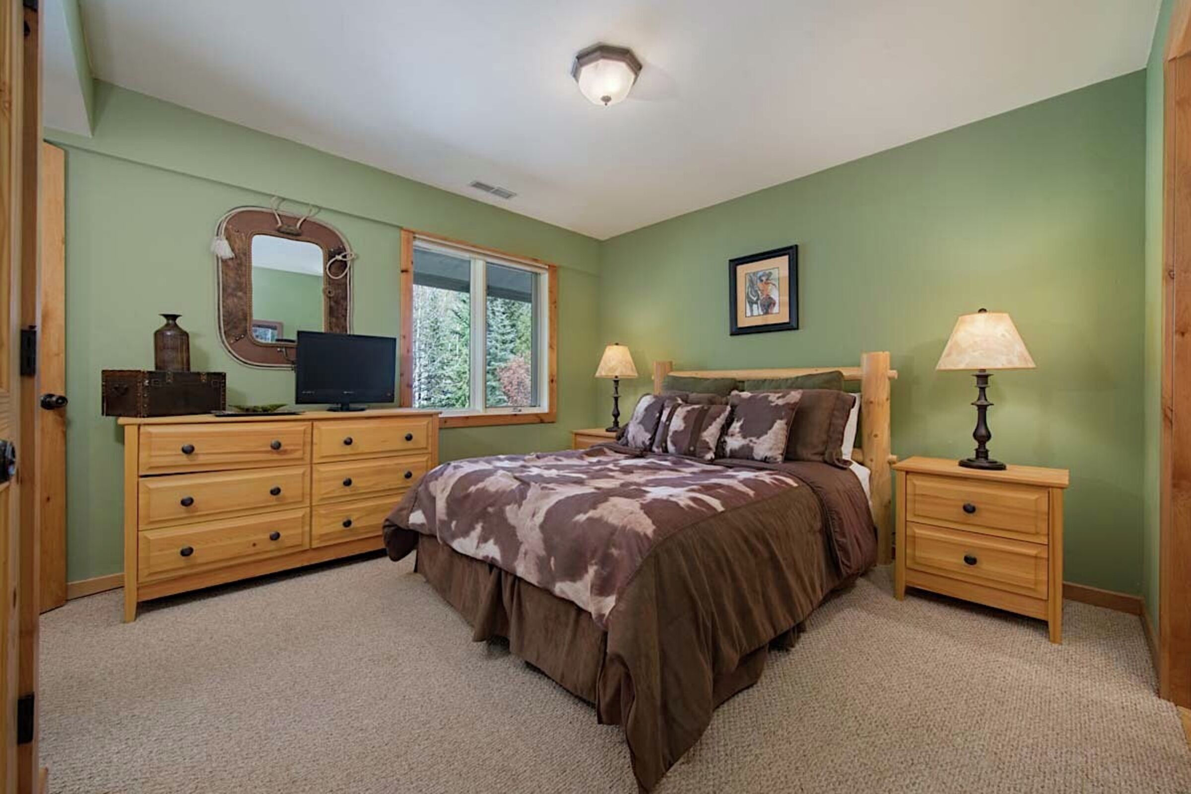 Whiteridge B3 - Master Bedroom