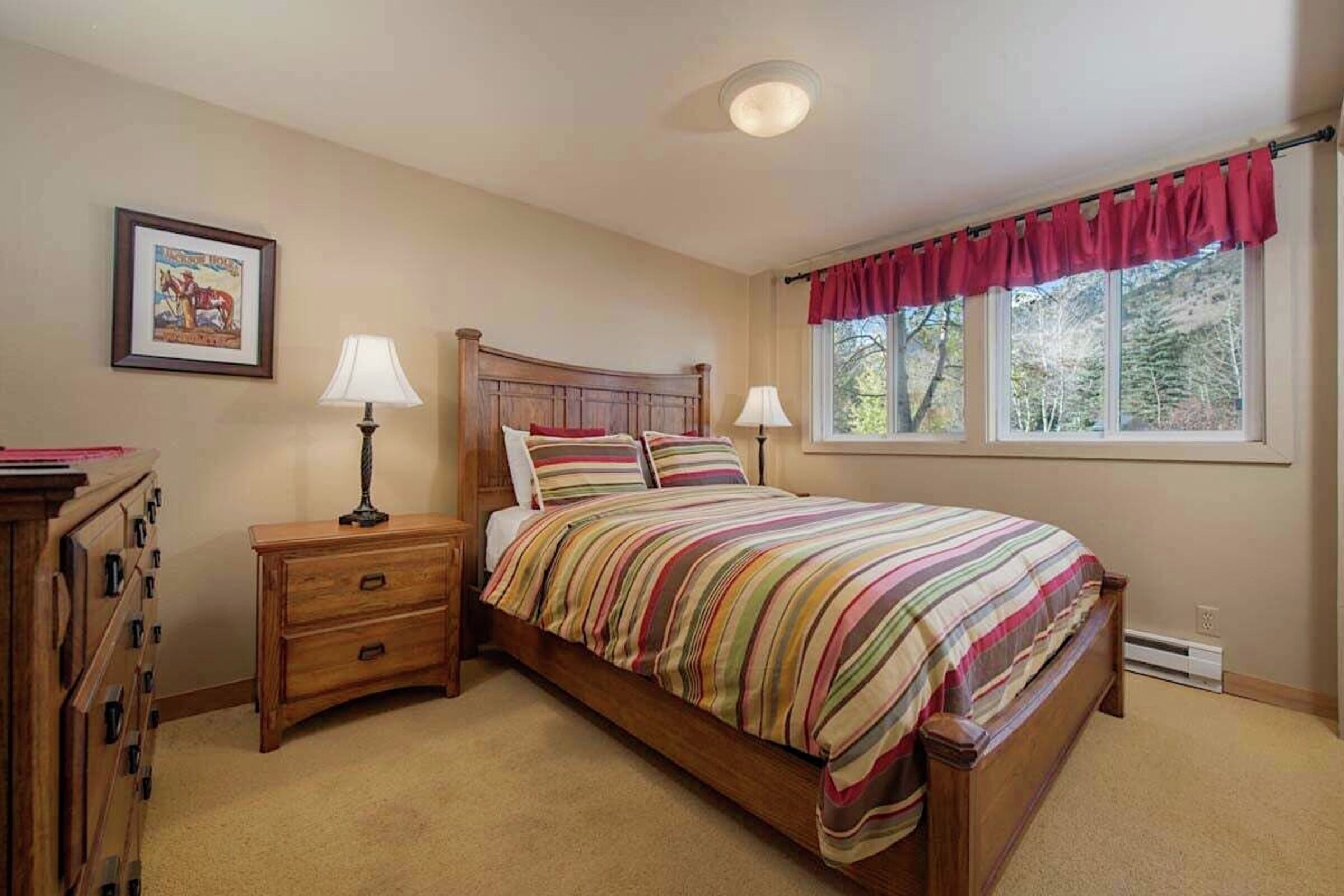 Tensleep A2 - Master Bedroom