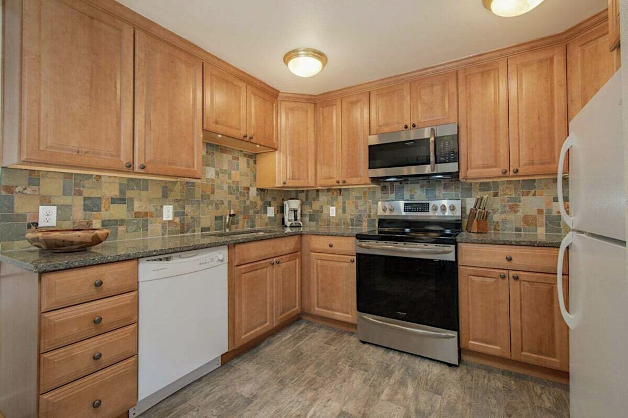 Tensleep A6 - Kitchen
