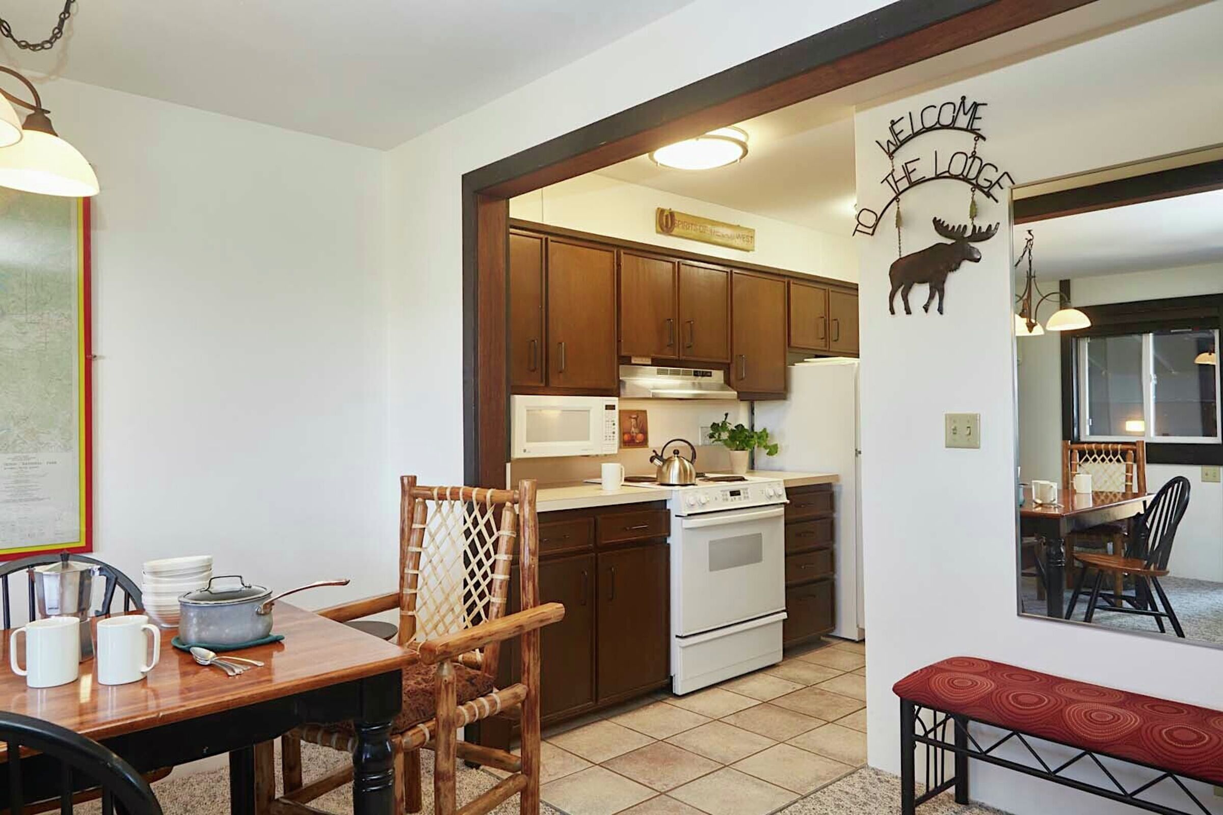 Tensleep B14 - Dining Room & Kitchen