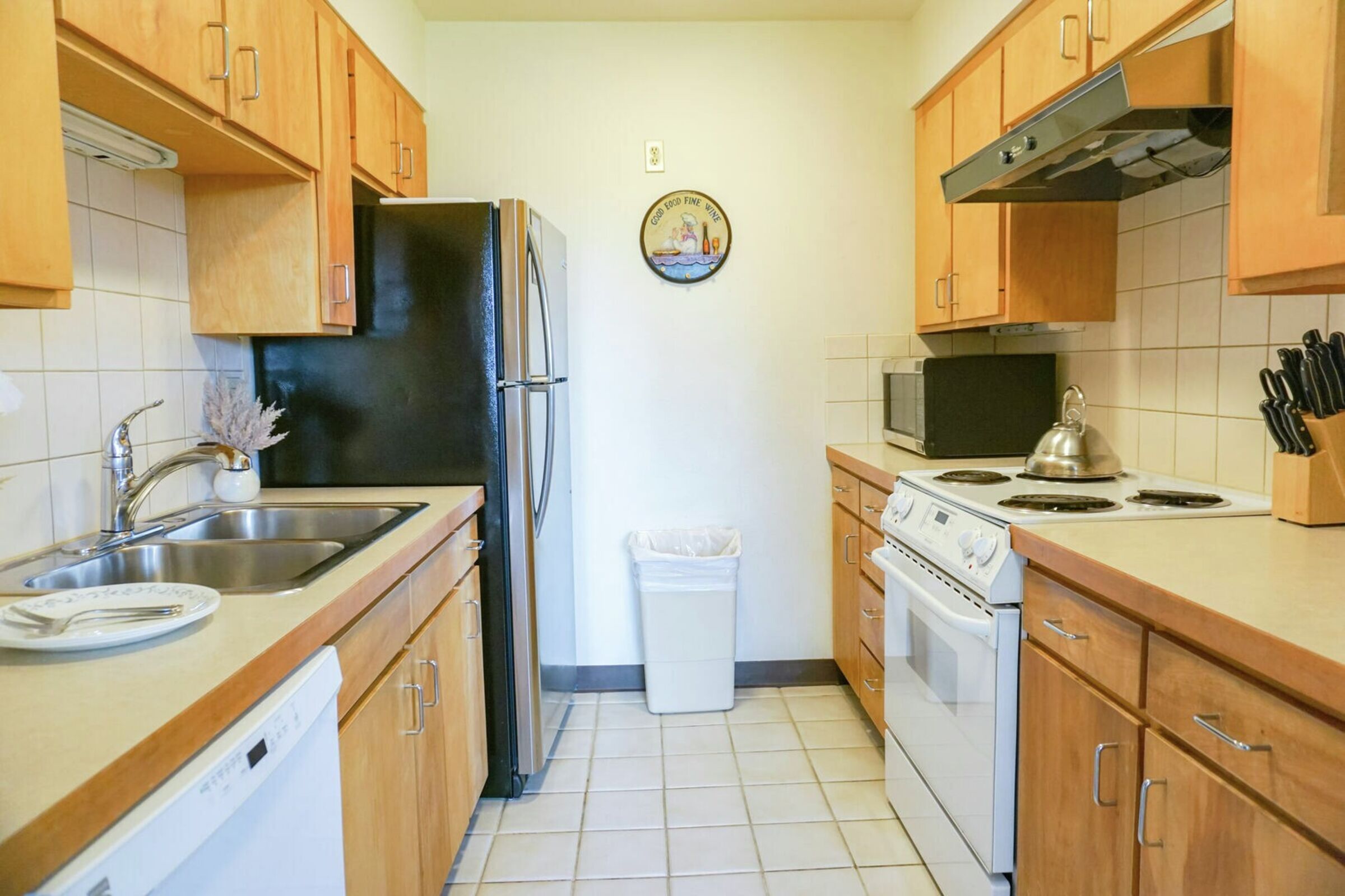 Nez Perce B3 - Kitchen