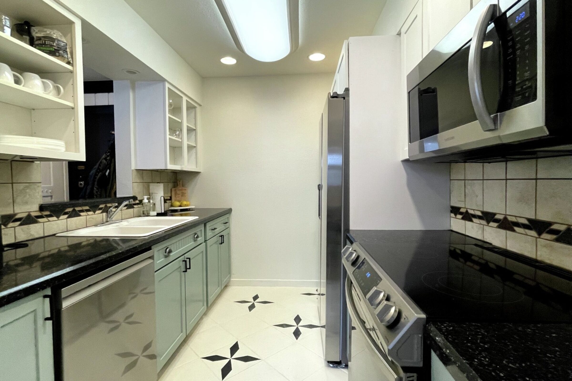 Nez Perce B2 - Kitchen