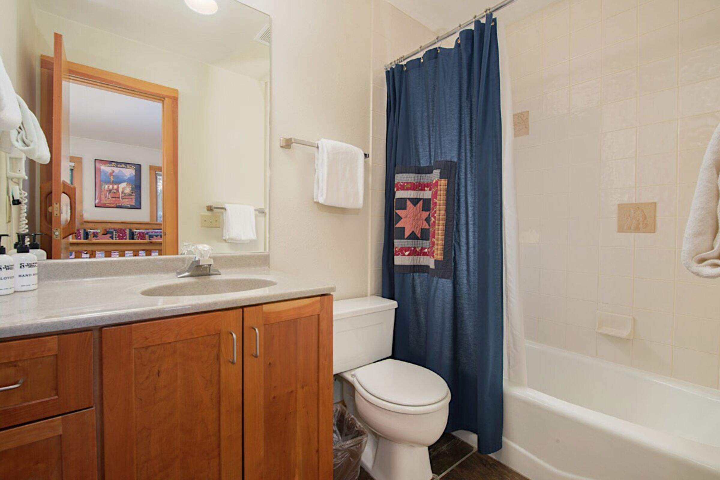 Rendezvous A2 - Ensuite Bathroom