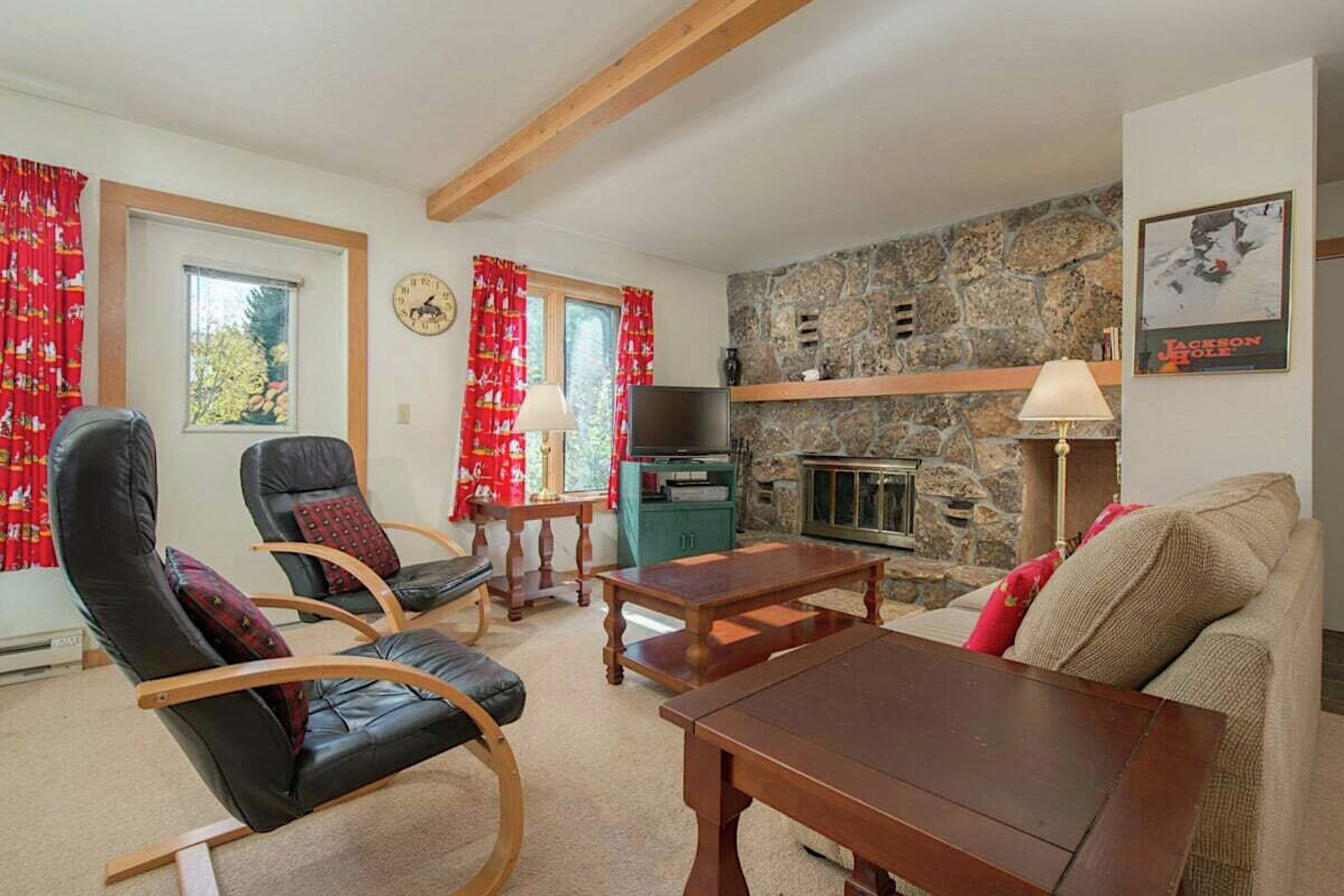 Rendezvous A2 - Living Room
