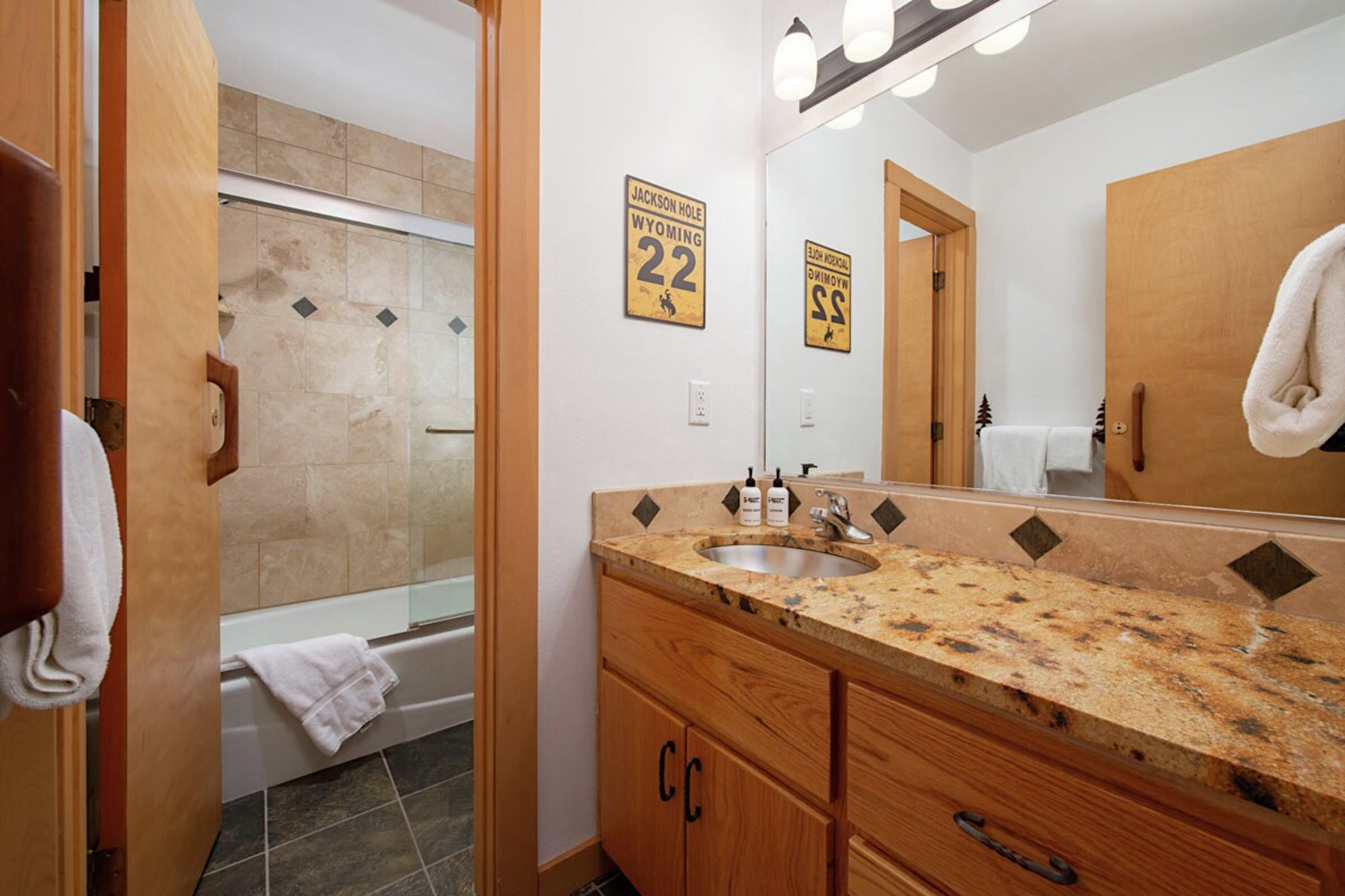 Rendezvous A4 - Bathroom