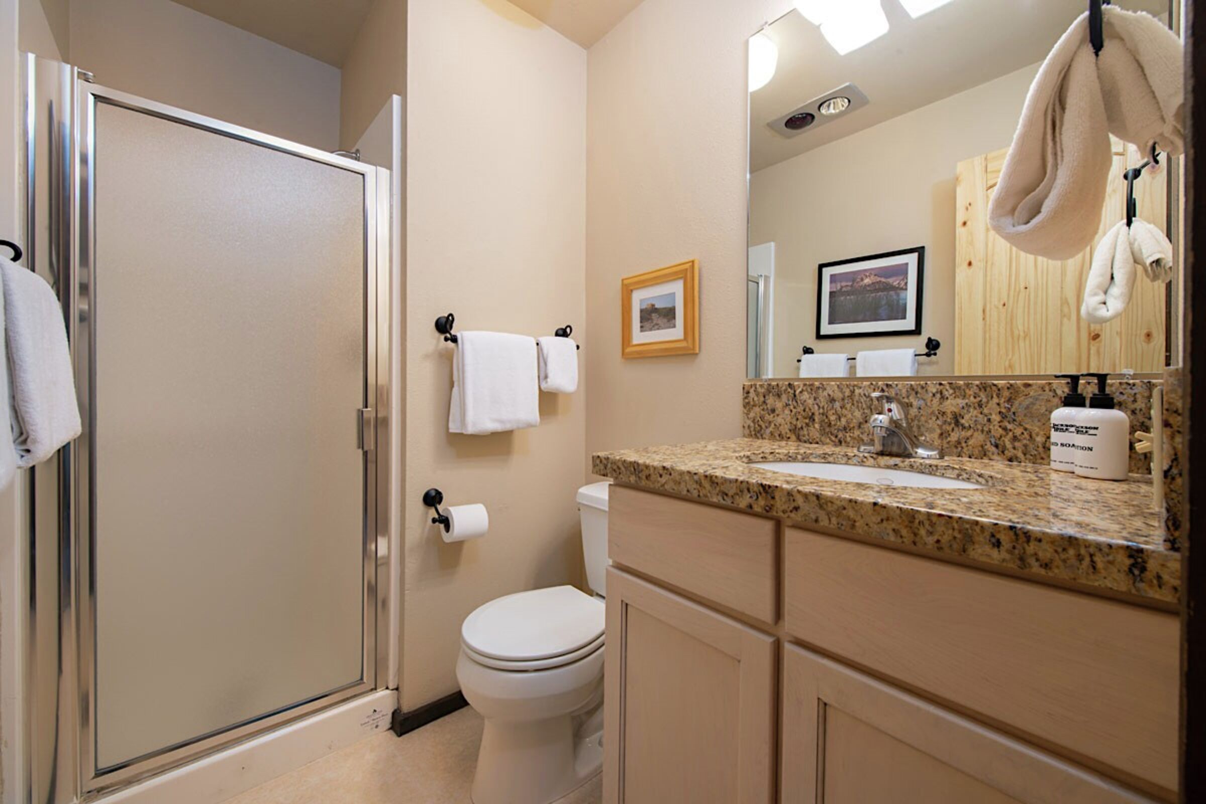 Sleeping Indian East 4 - Bathroom
