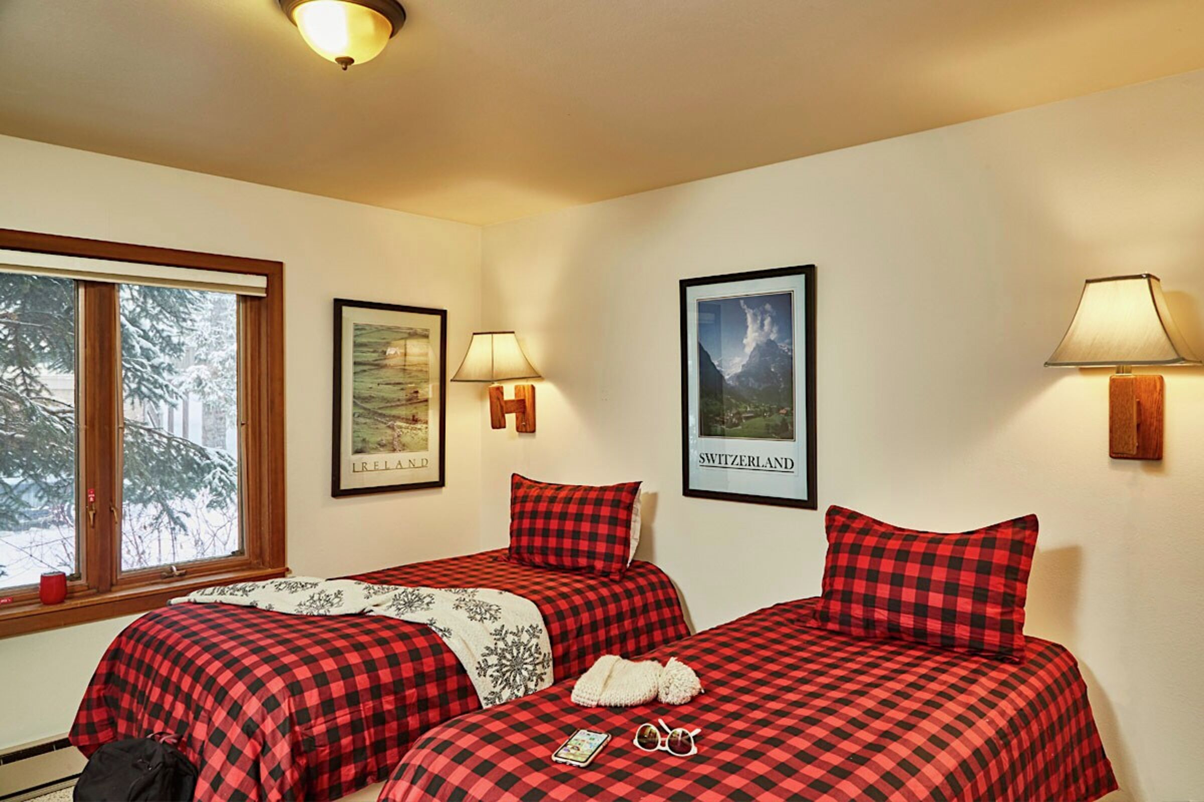 Teewinot B3 - Bedroom