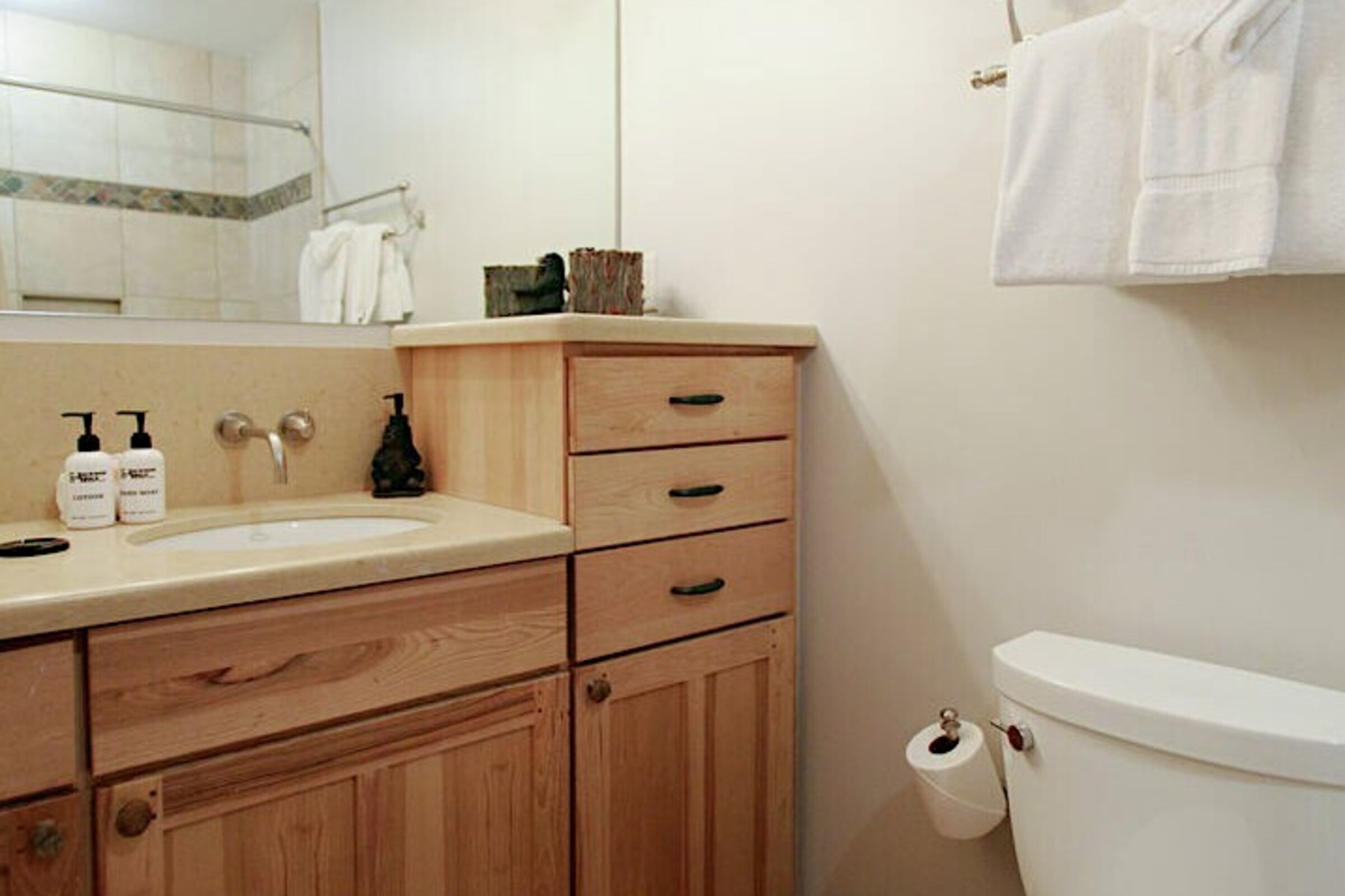 Teewinot B4 - Bathroom