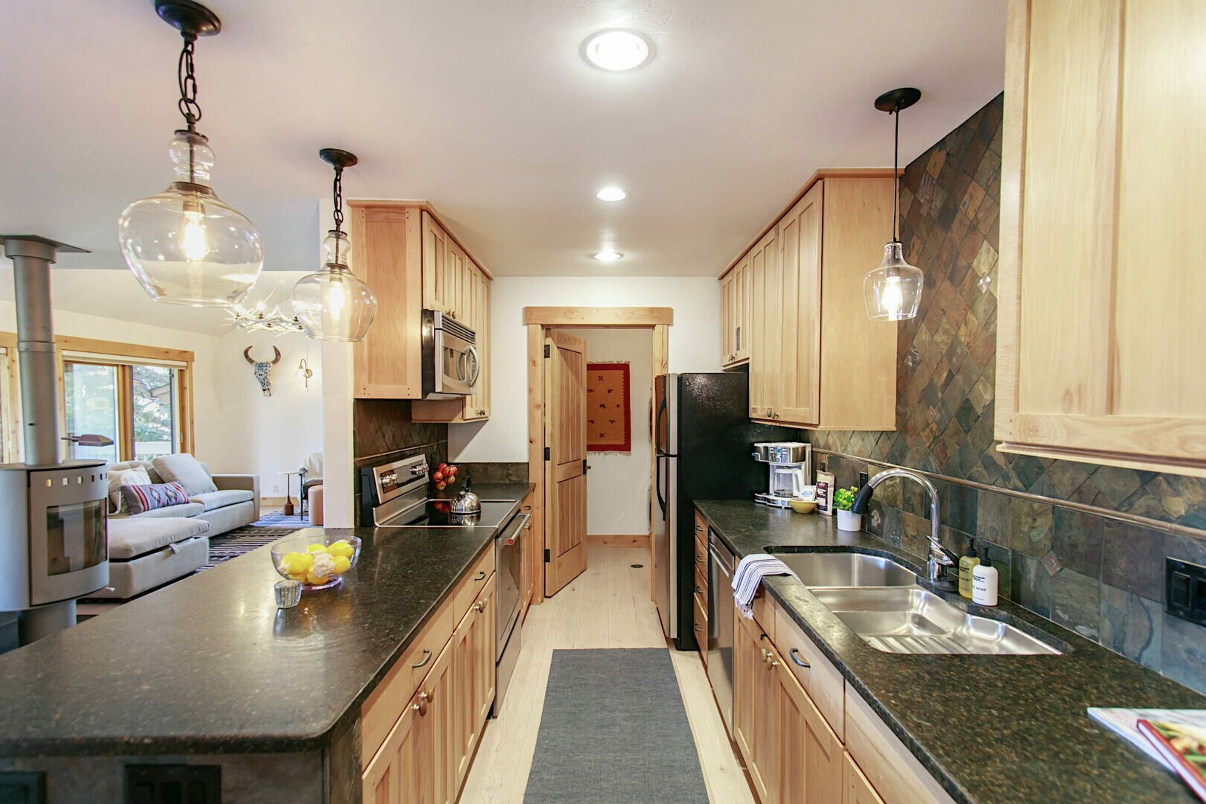 Teewinot B4 - Kitchen