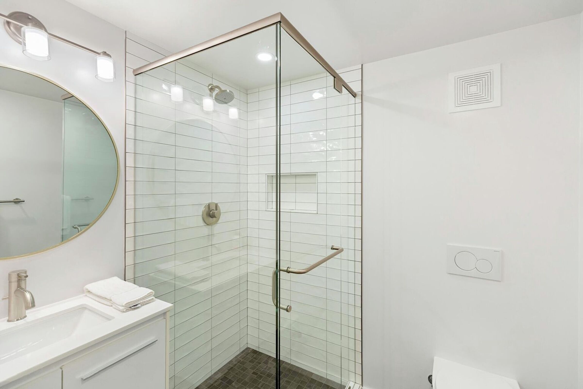 Tensleep A11 - Bathroom