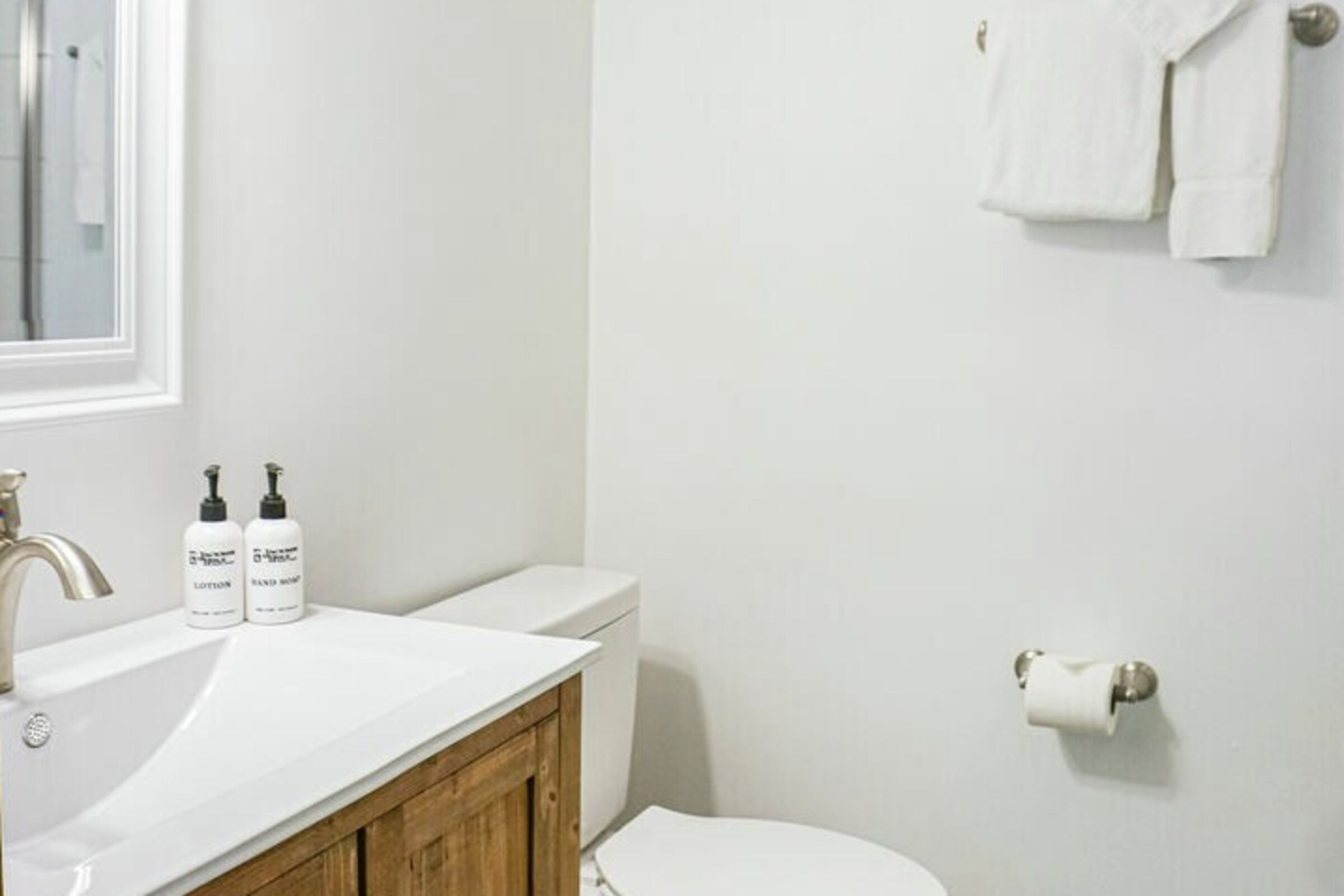 Whiteridge B5 - Master Ensuite Bathroom