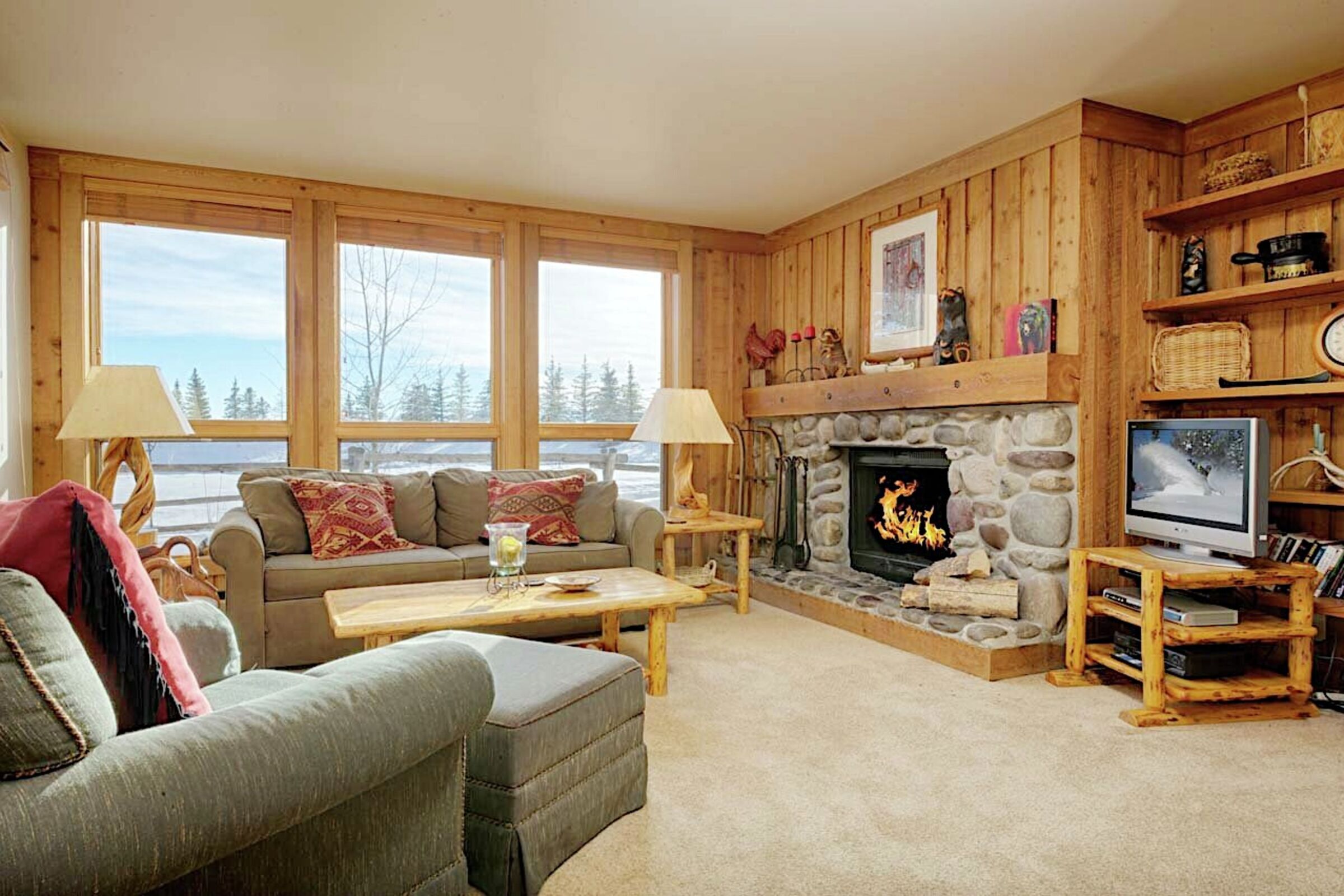 Nez Perce D1 - Living Room