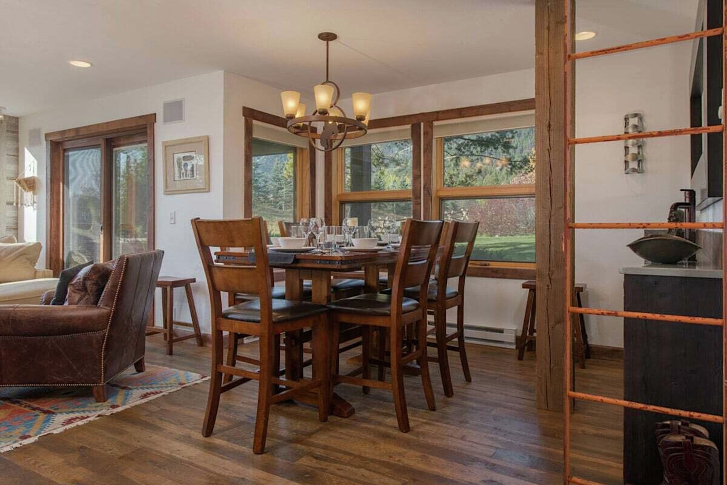 Nez Perce D2 - Dining Room