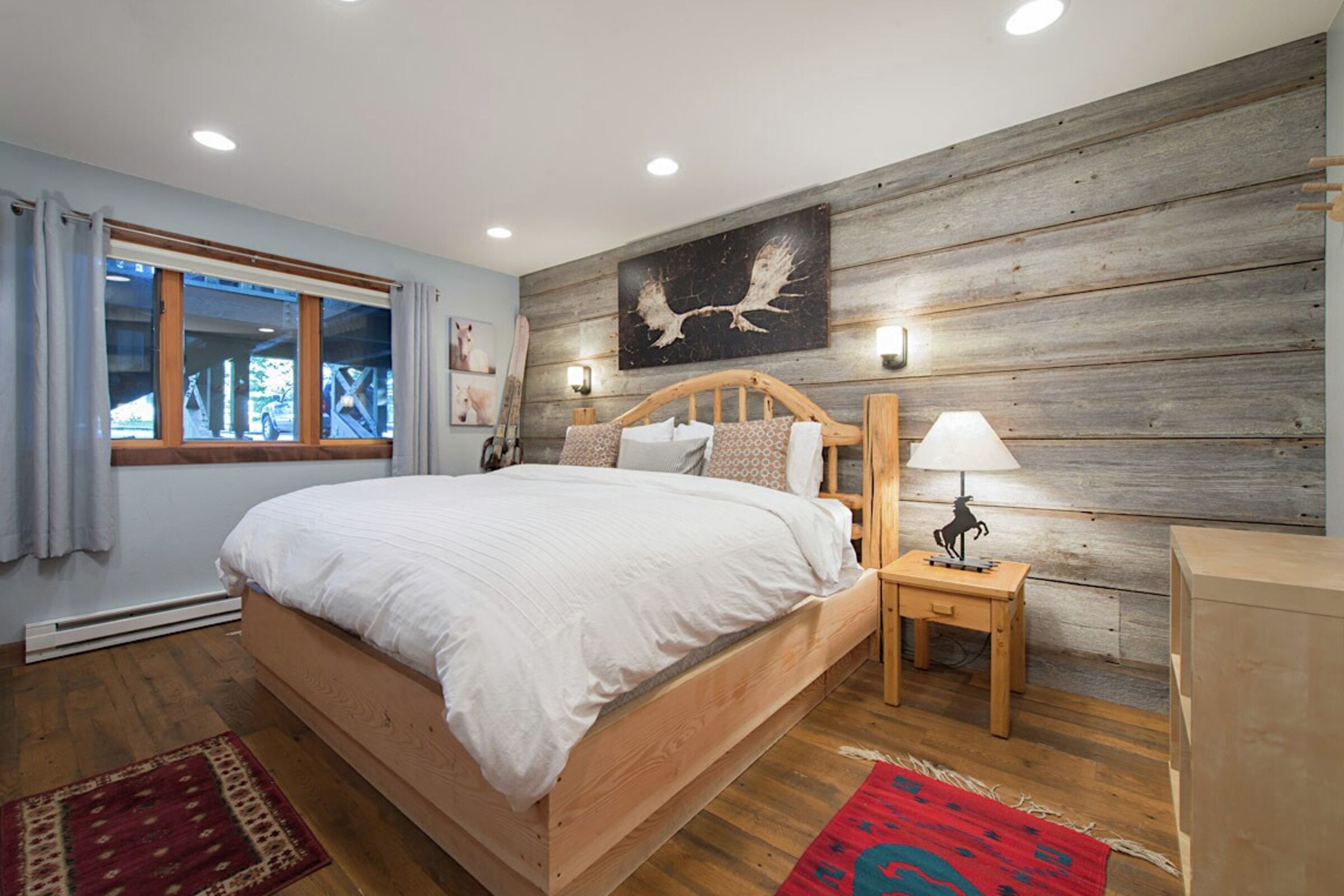 Nez Perce D2 - Master Bedroom