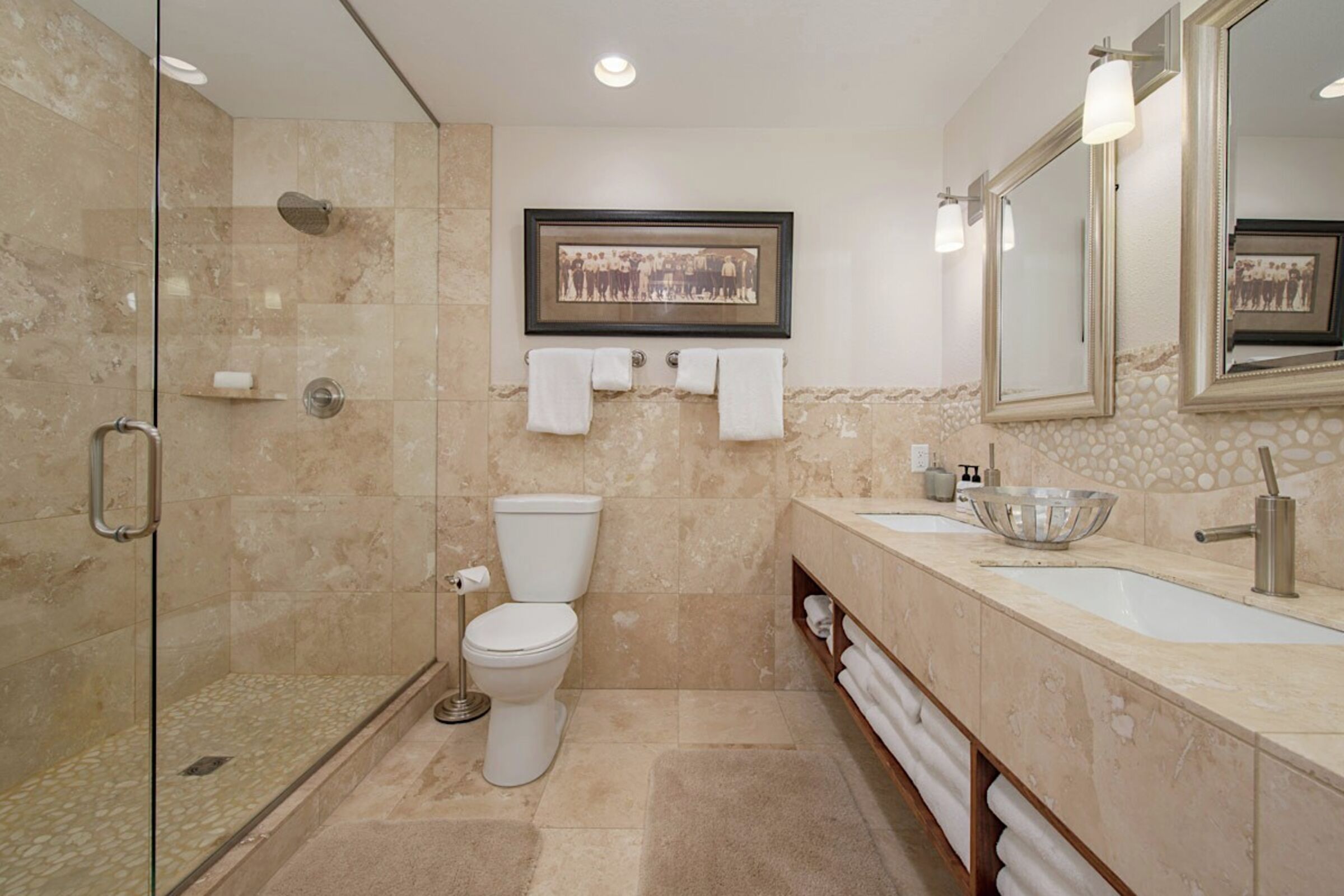 Nez Perce D2 - Bathroom