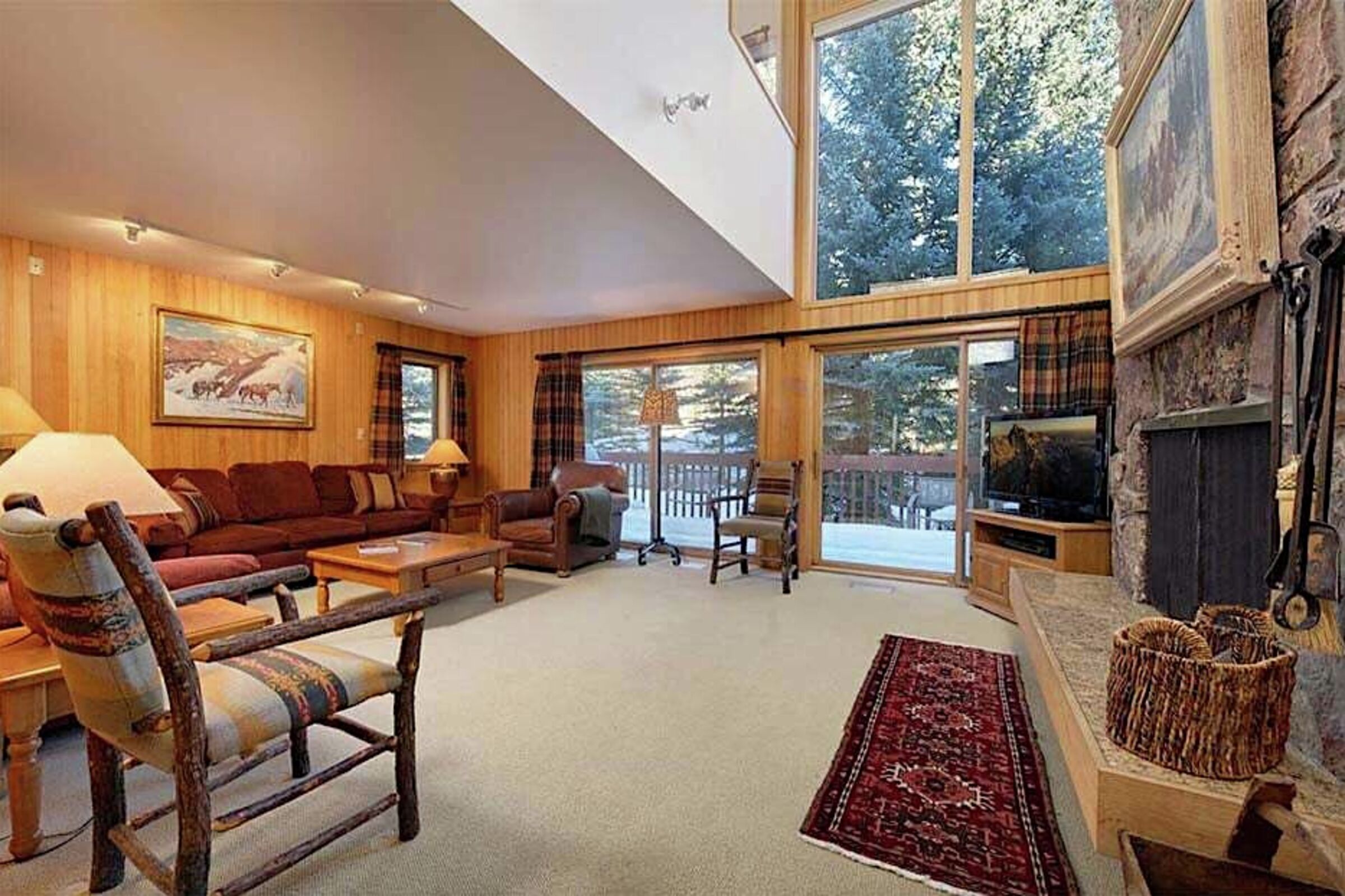 Windriver 1 - Living Room