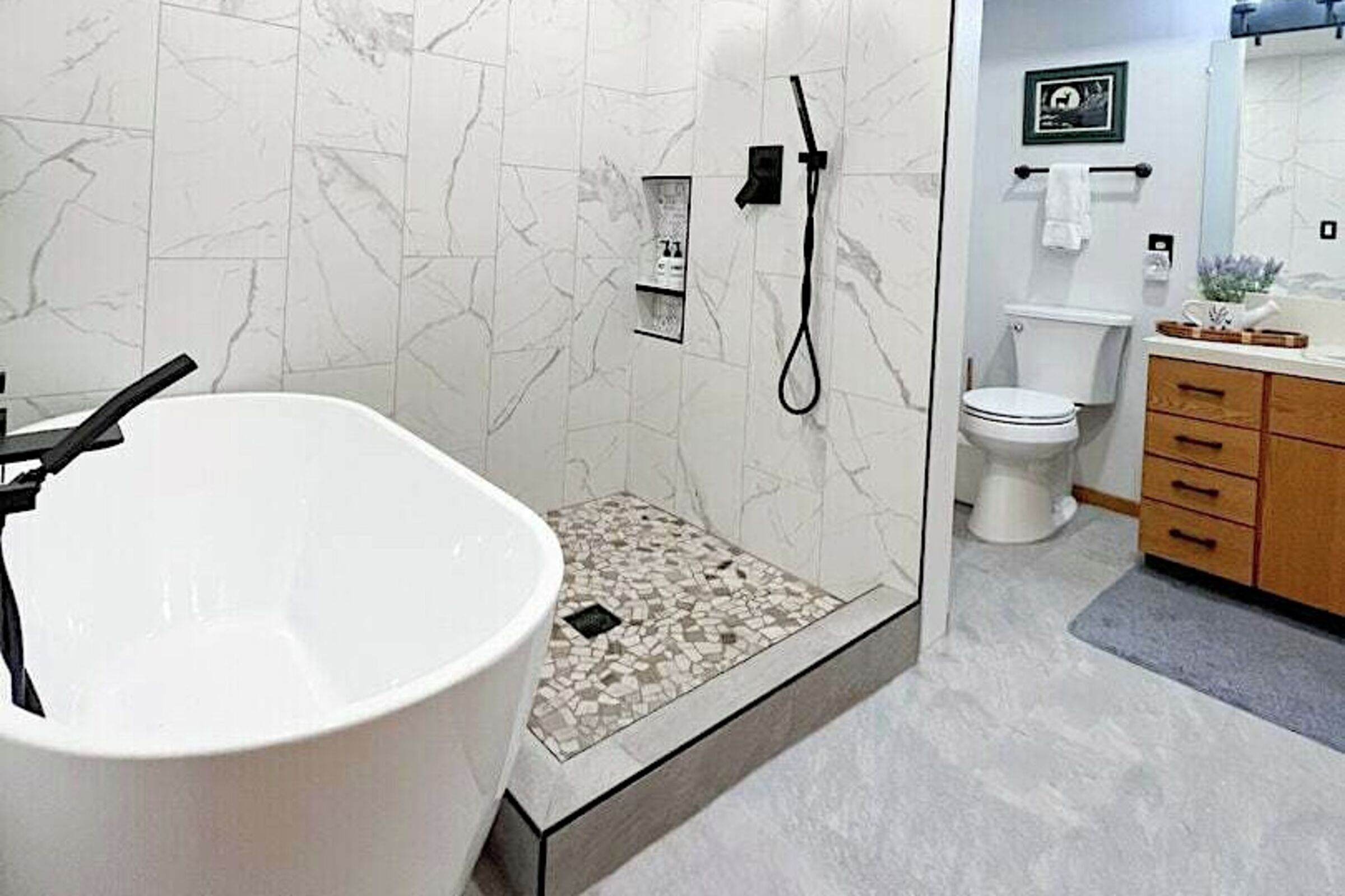 Windriver 12 - Master Ensuite Bathroom