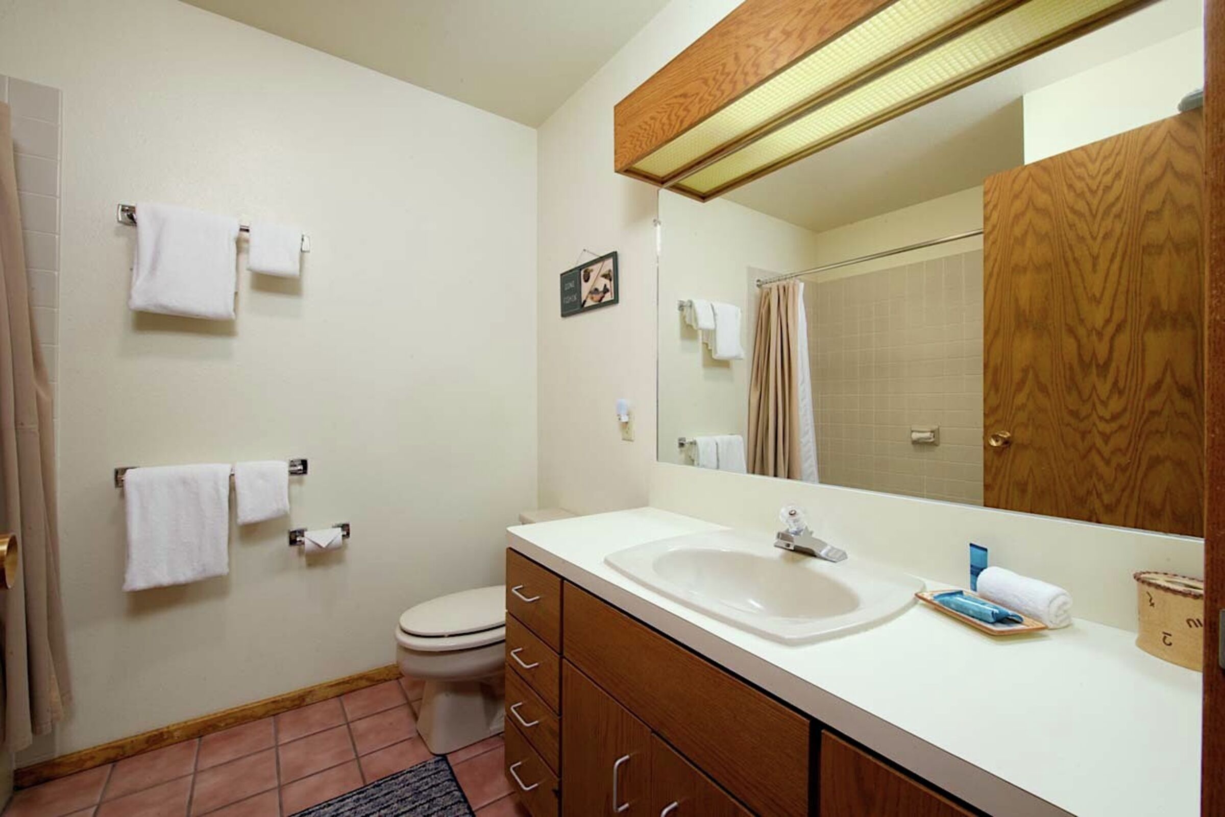 Windriver 12 - Bathroom