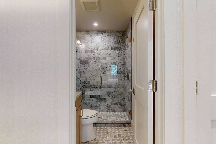 Windriver 2 - Ensuite Bathroom