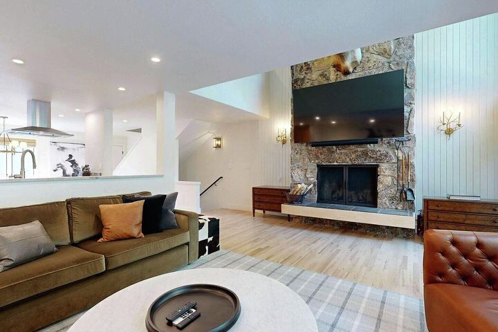 Windriver 2 - Living Area