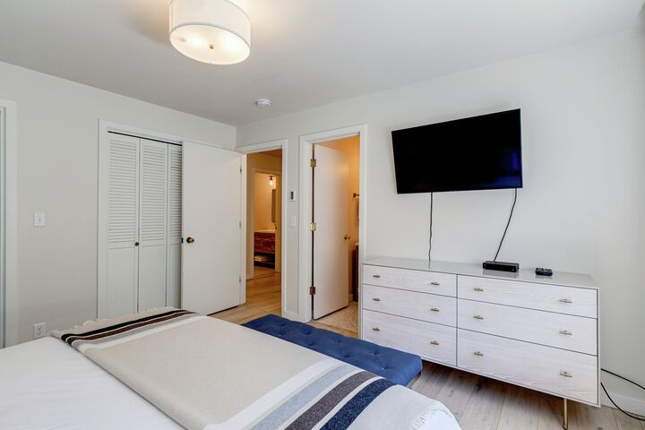 Teewinot #C2 - Master Bedroom