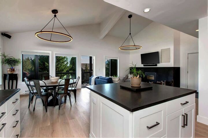 Kitchen, Dining Area & Living Area