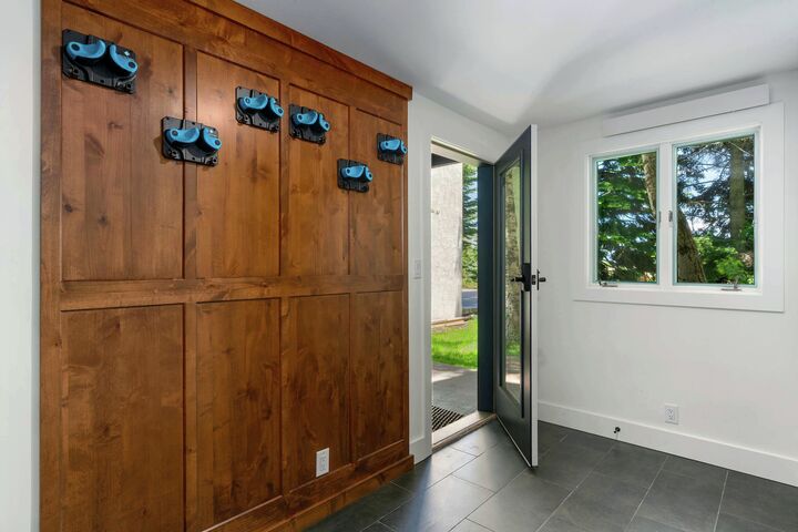 Ski Storage