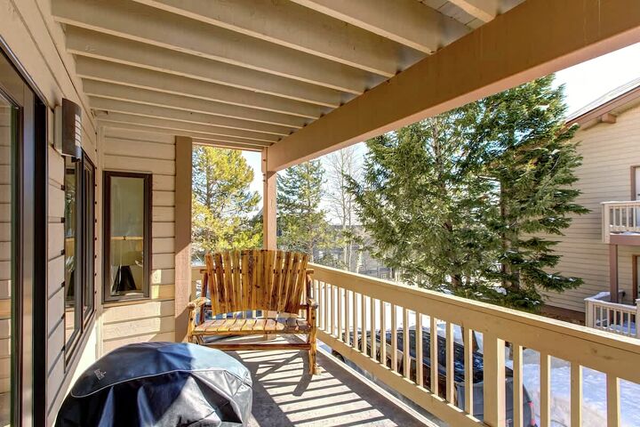 Balcony with BBQ