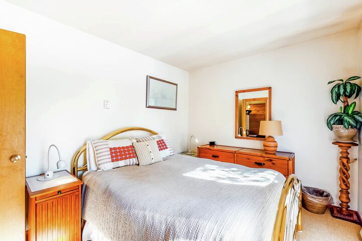#3223 Thimbleberry - Bedroom