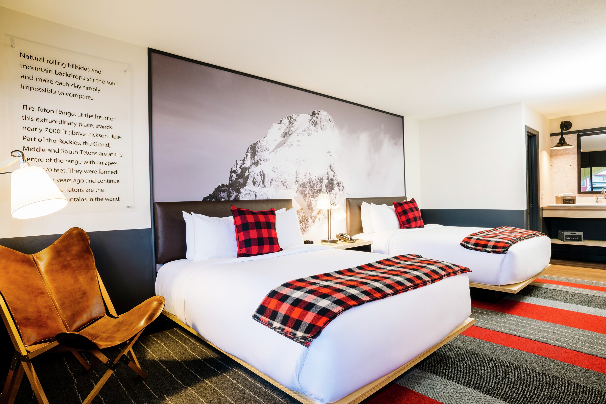 Deluxe Two Queen Room