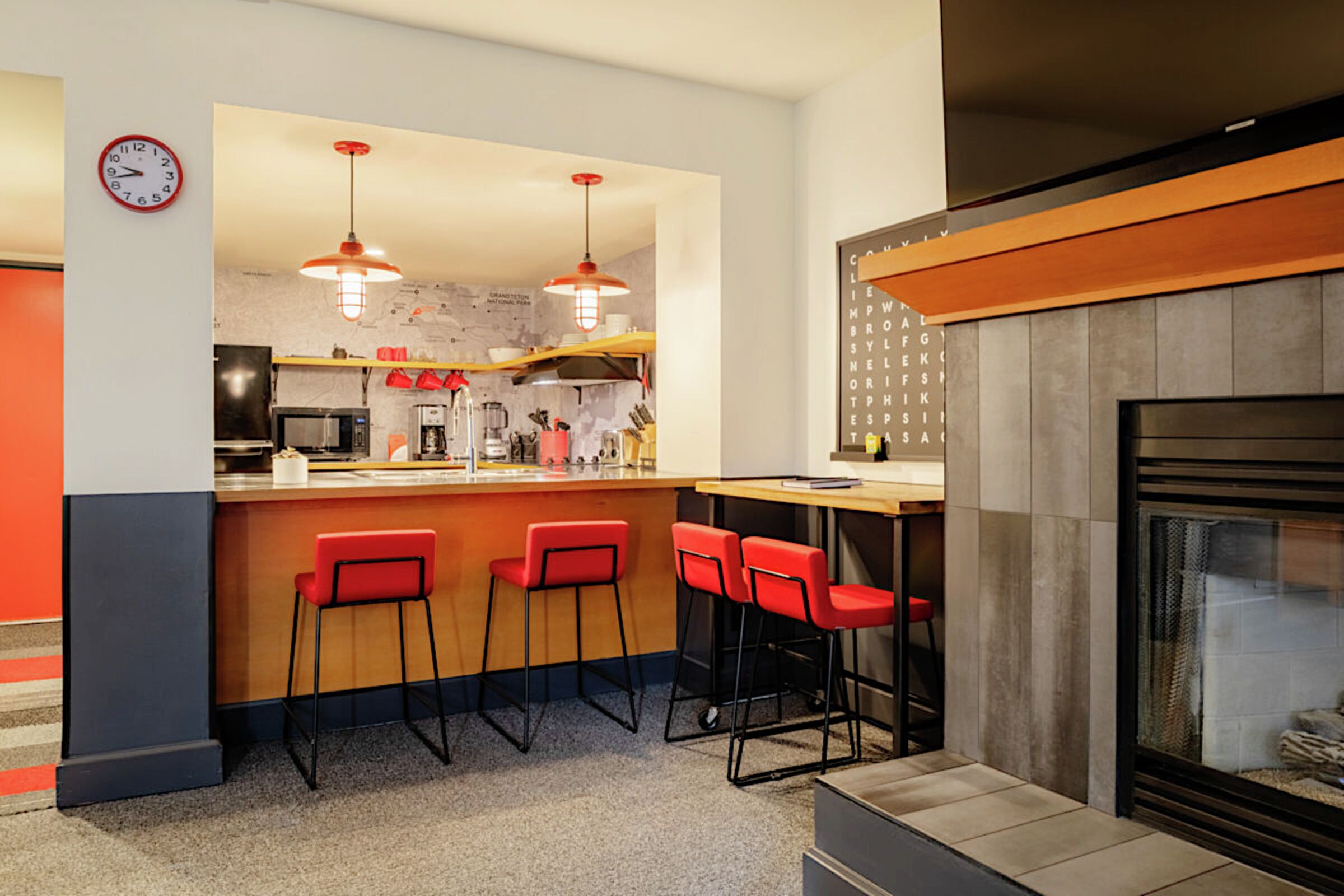 Kitchen Bar
