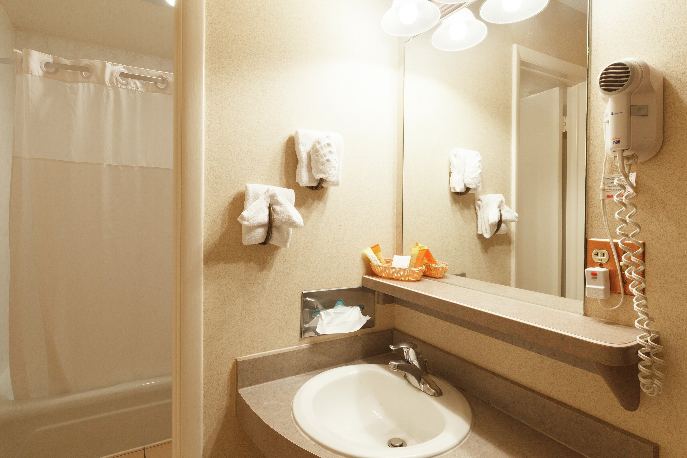 Two Queen Bathroom