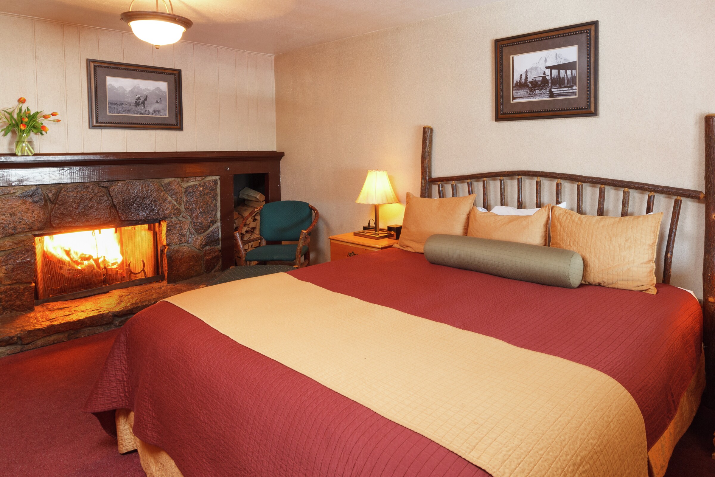 King Fireplace Room