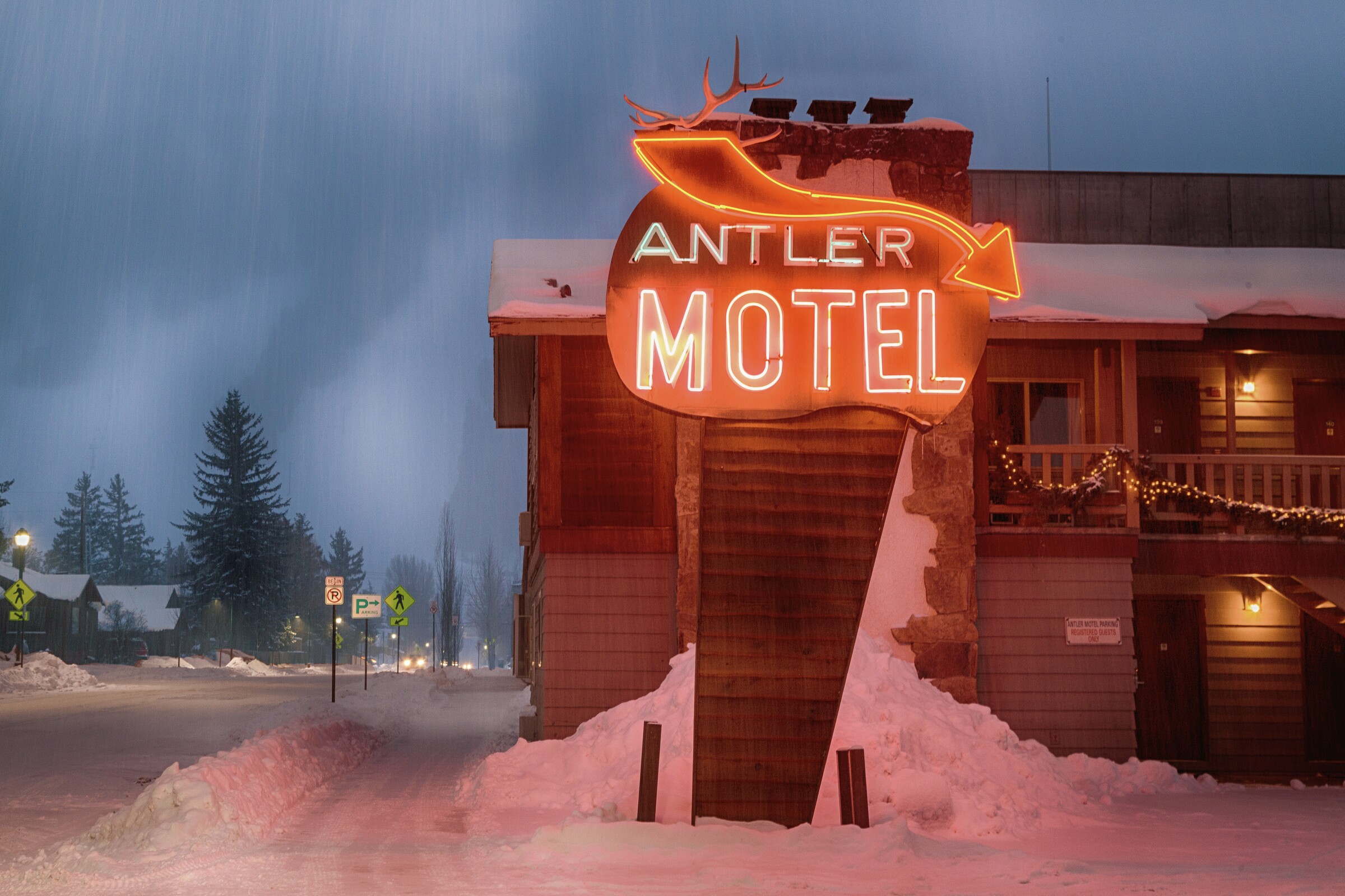 Antler Inn