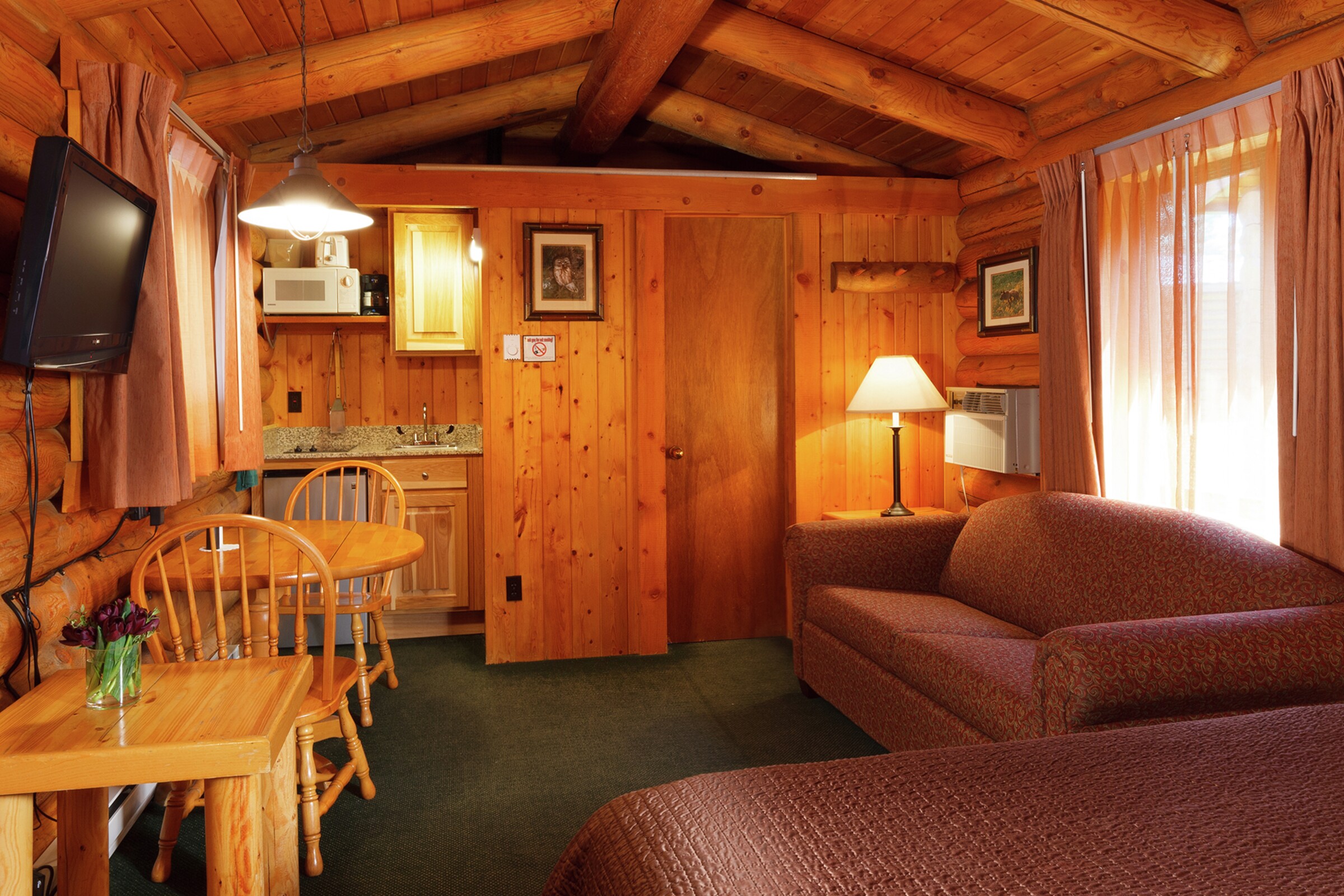 Queen Cabin Living Area