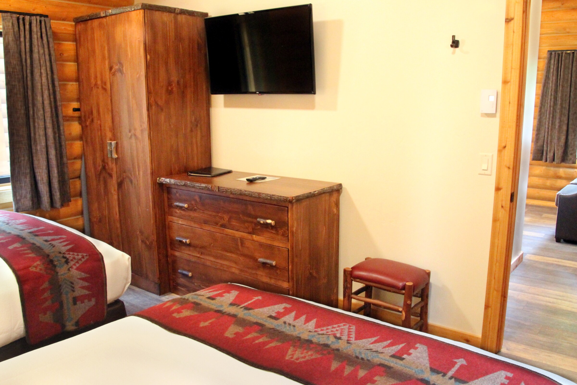 Grand Teton Deluxe Cabin Bedroom
