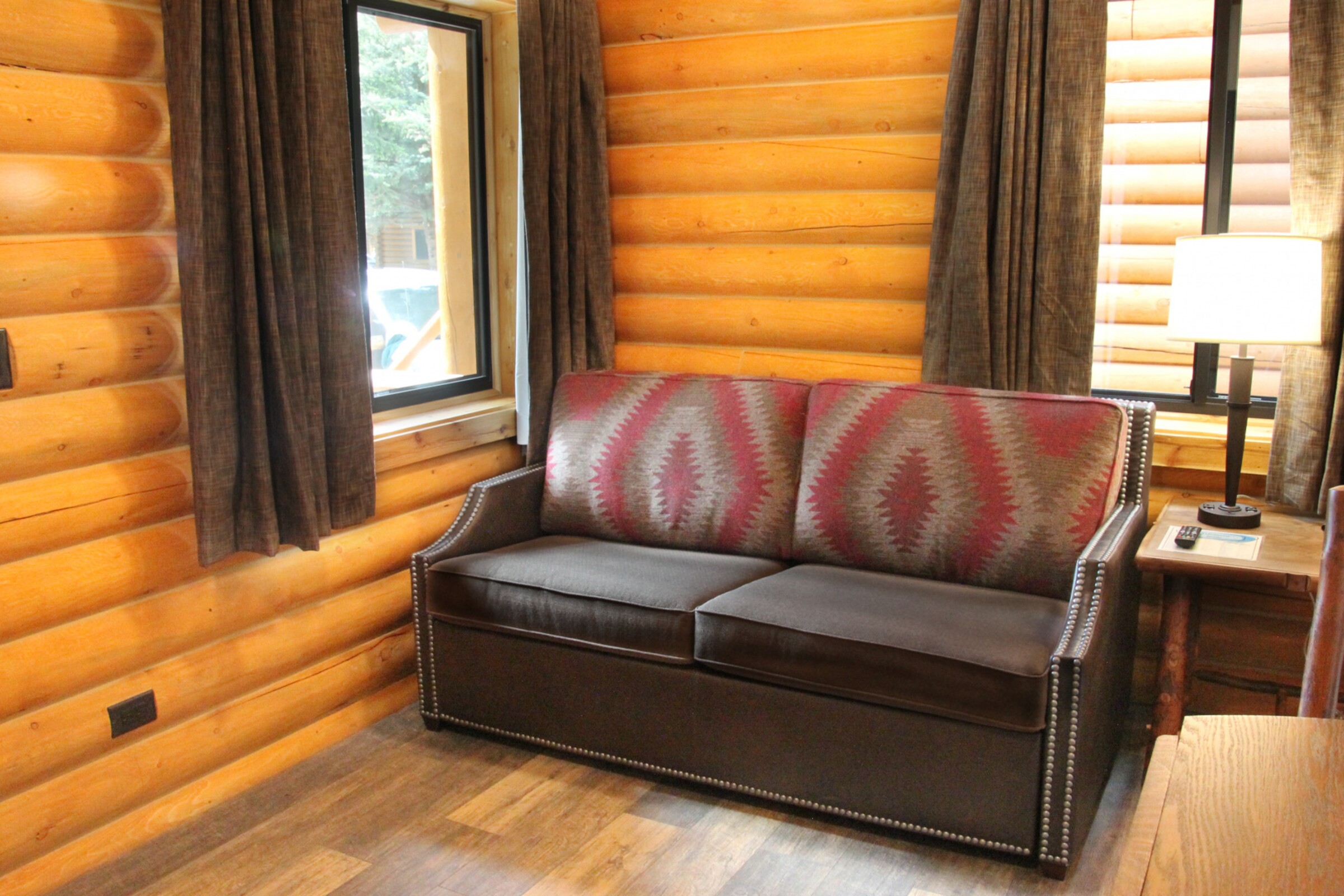 Grand Teton Deluxe Cabin Living Area