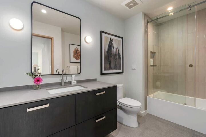 #9 - Bathroom