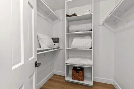 Unit Photo