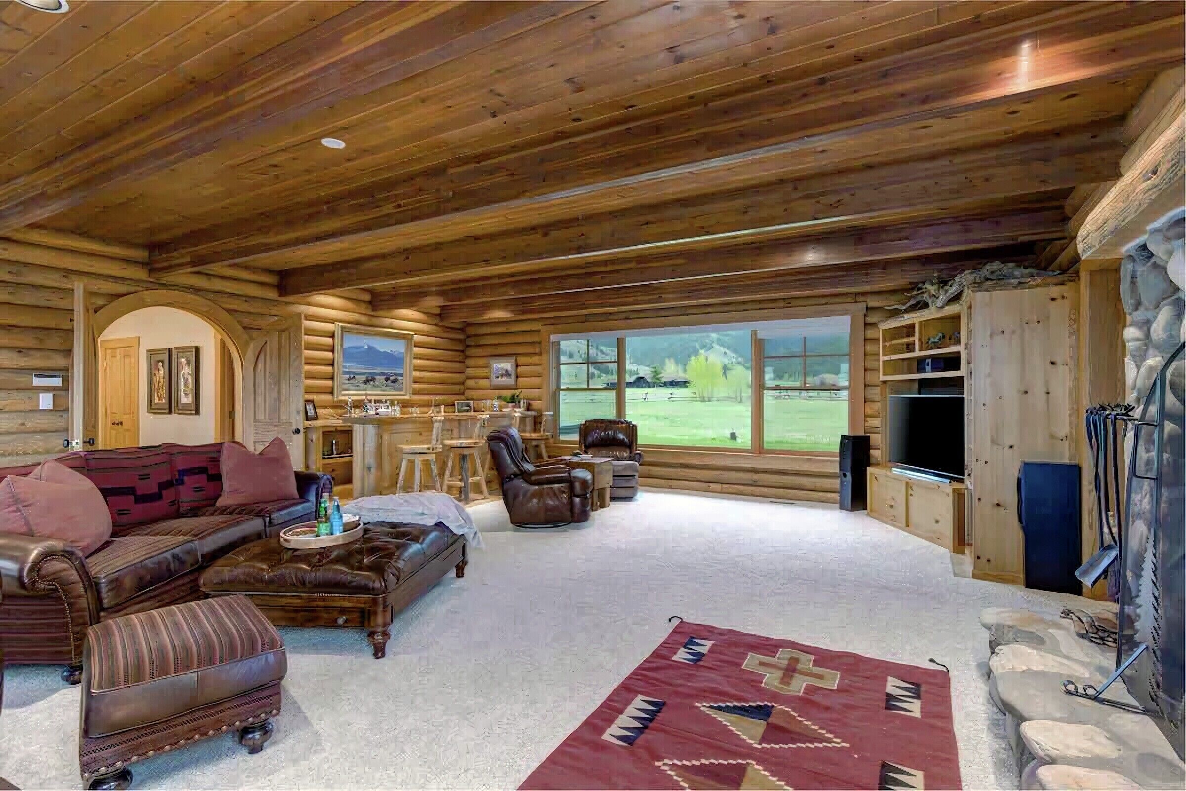 Second Living Area
